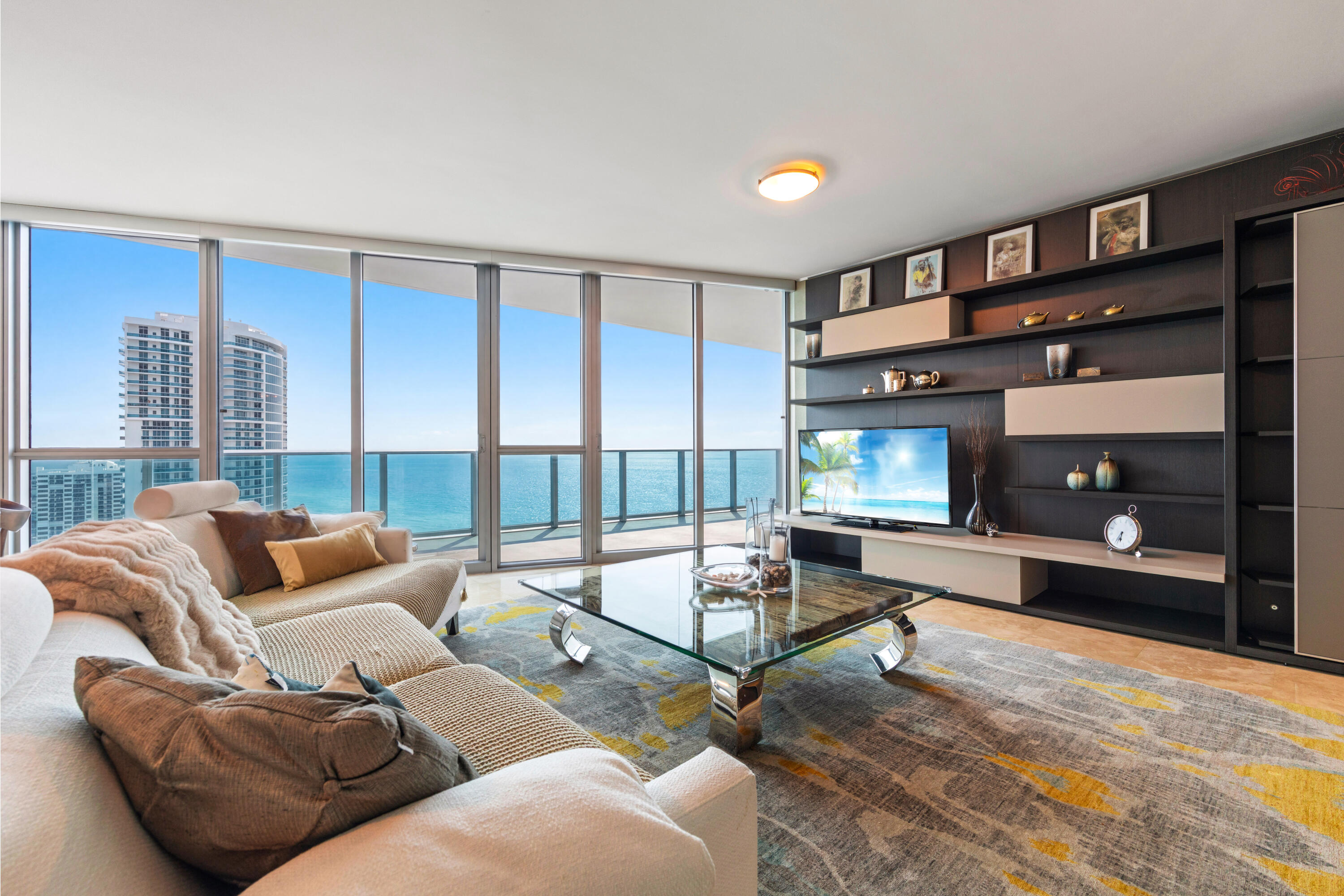 3101 S Ocean Drive 3105