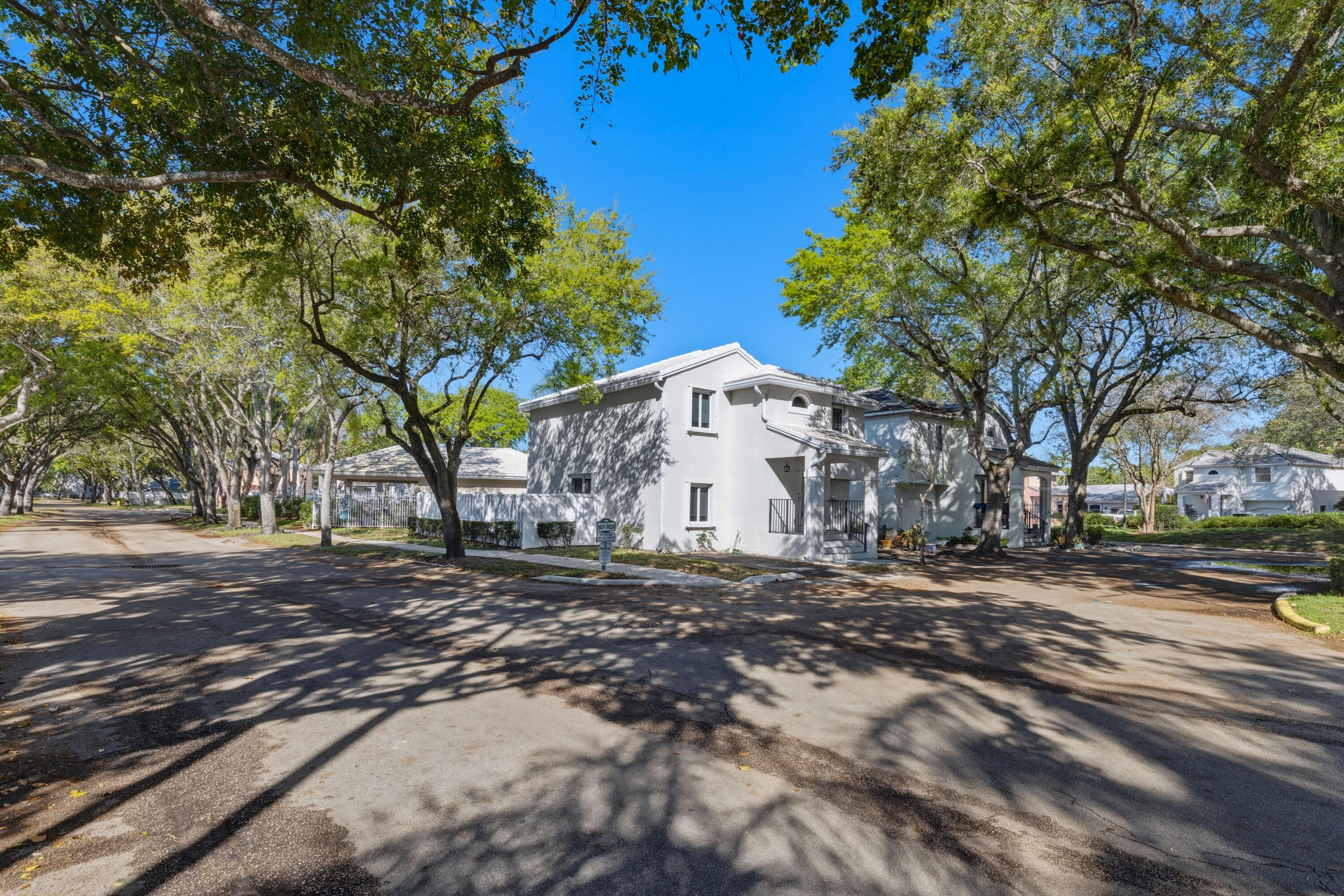 9829 NW 2nd Court