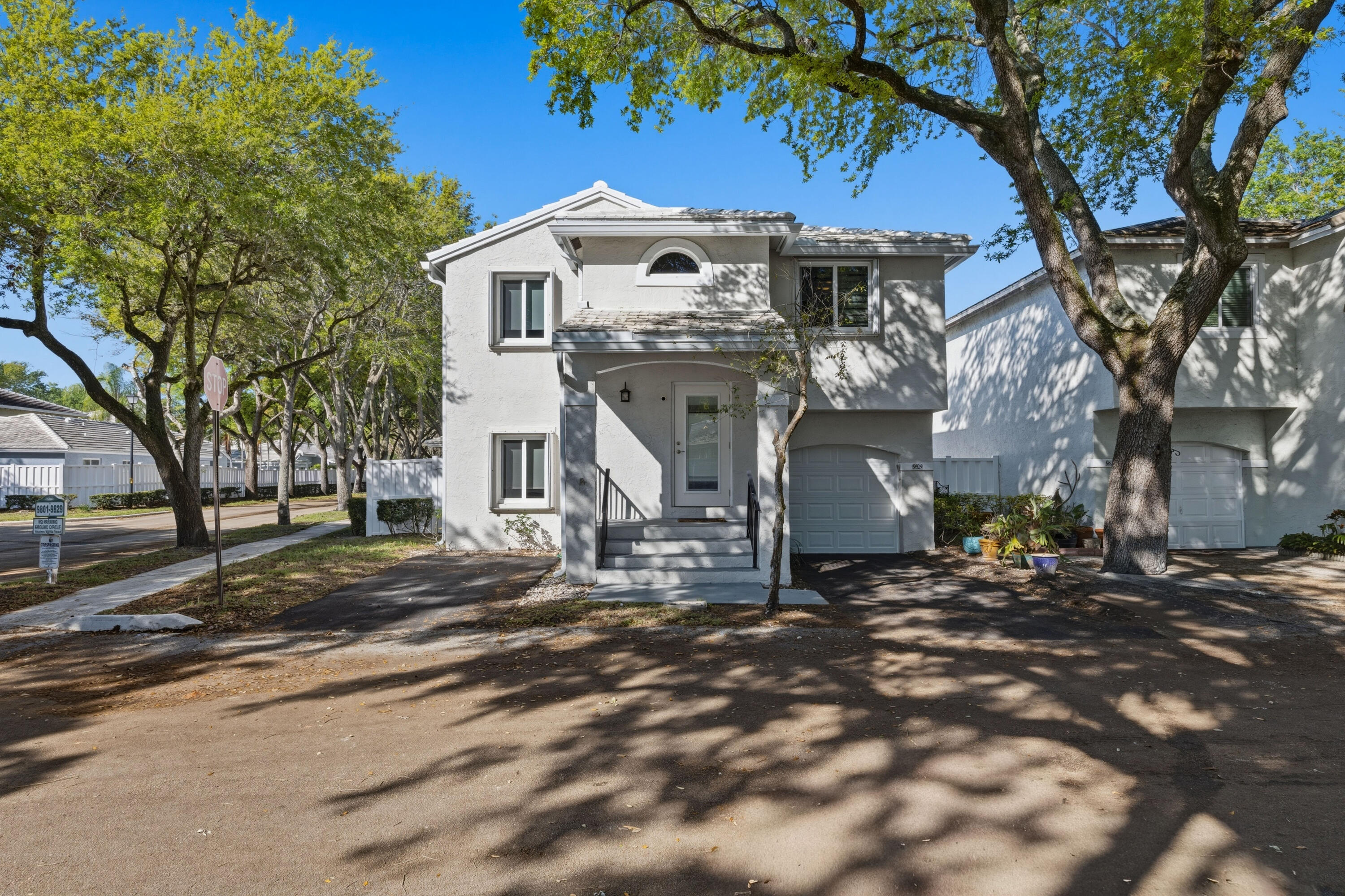 9829 NW 2nd Court