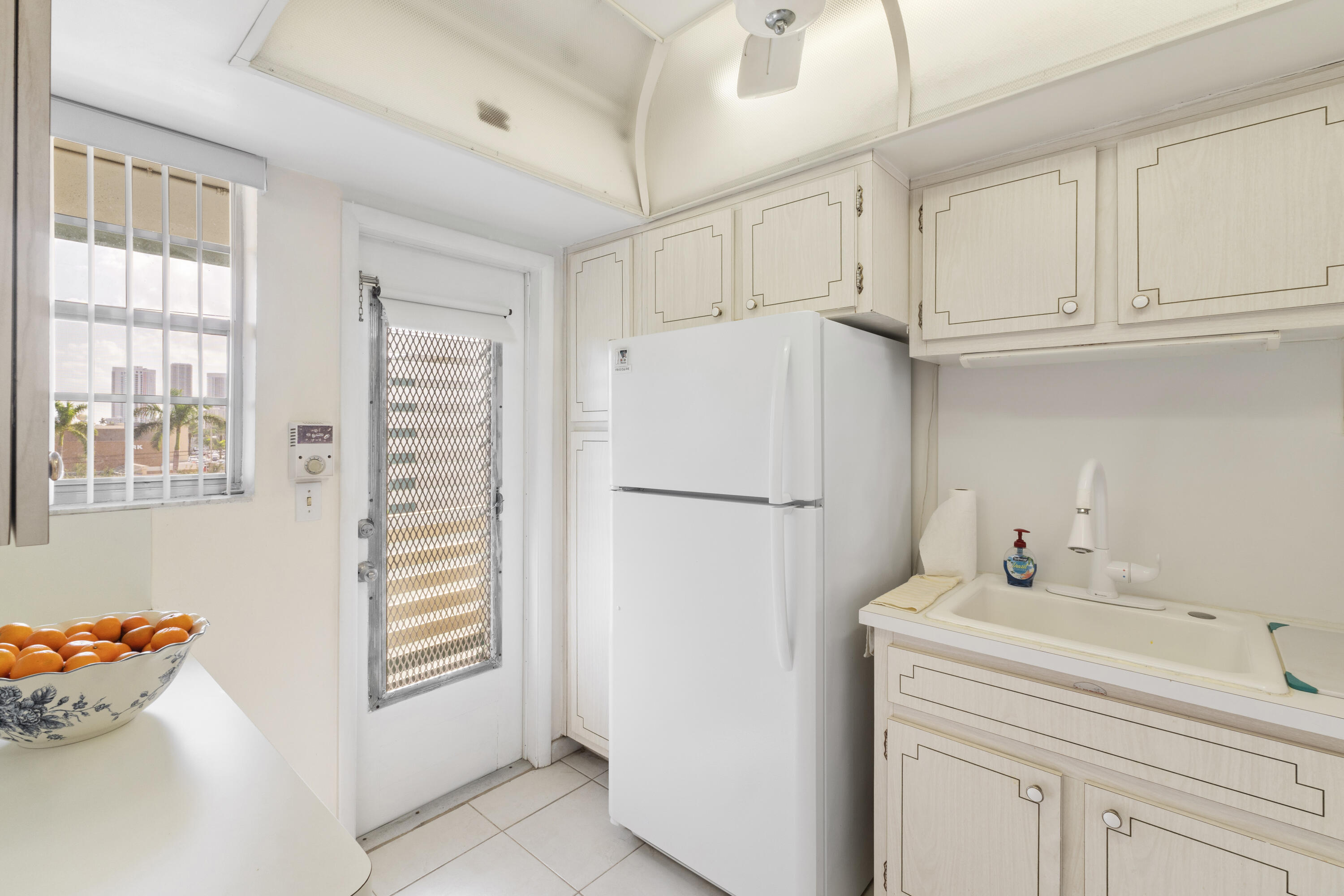 1333 E Hallandale Beach Boulevard Unit: 409