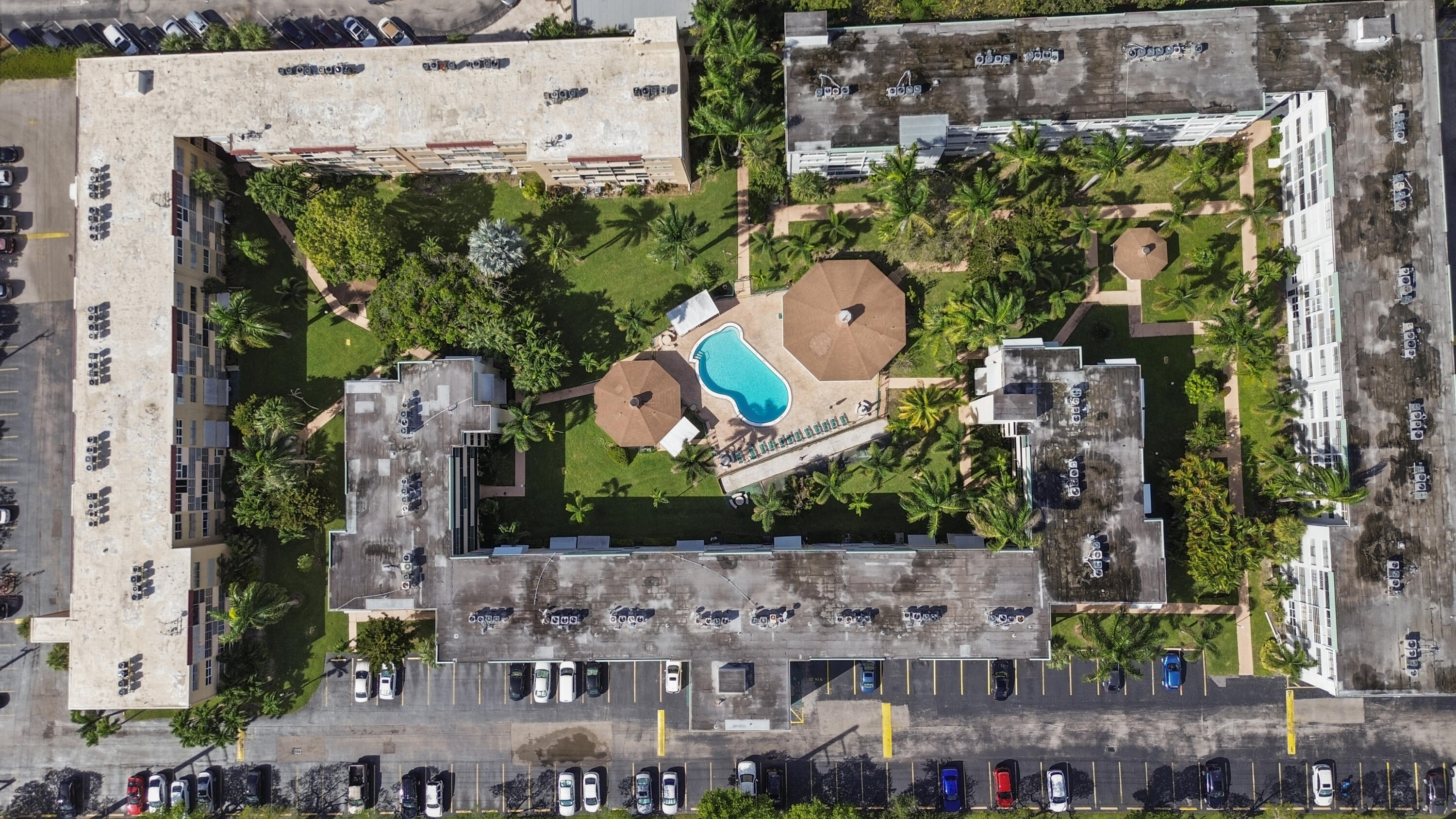 1333 E Hallandale Beach Boulevard Unit: 409