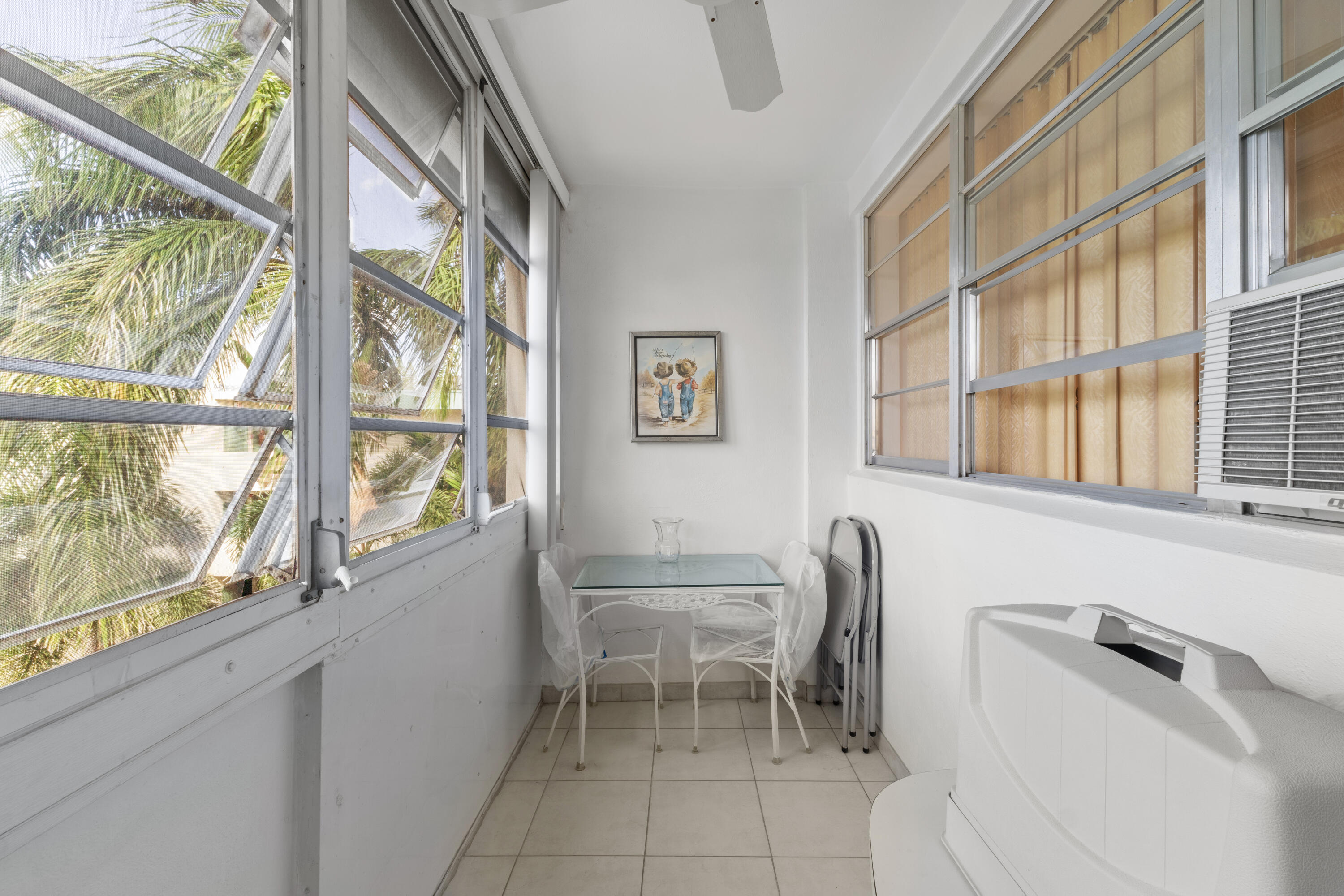 1333 E Hallandale Beach Boulevard Unit: 409