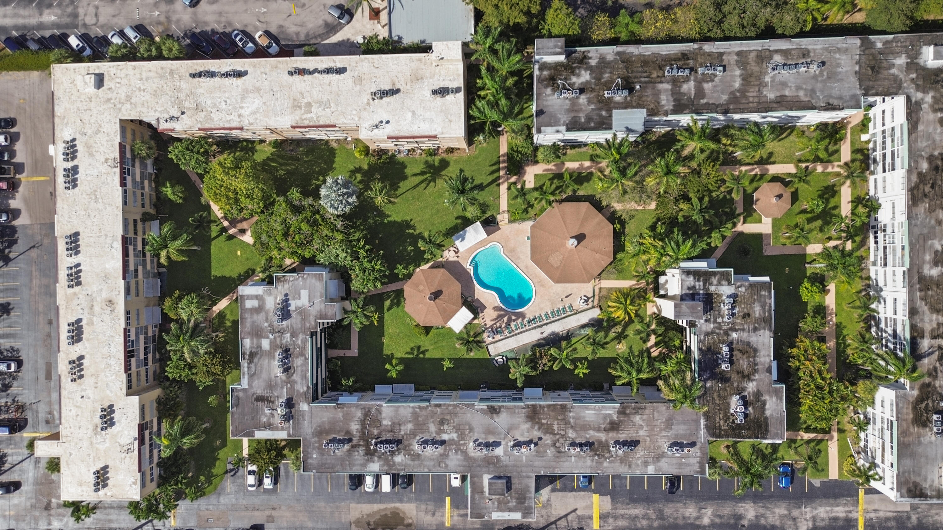 1333 E Hallandale Beach Boulevard Unit: 409