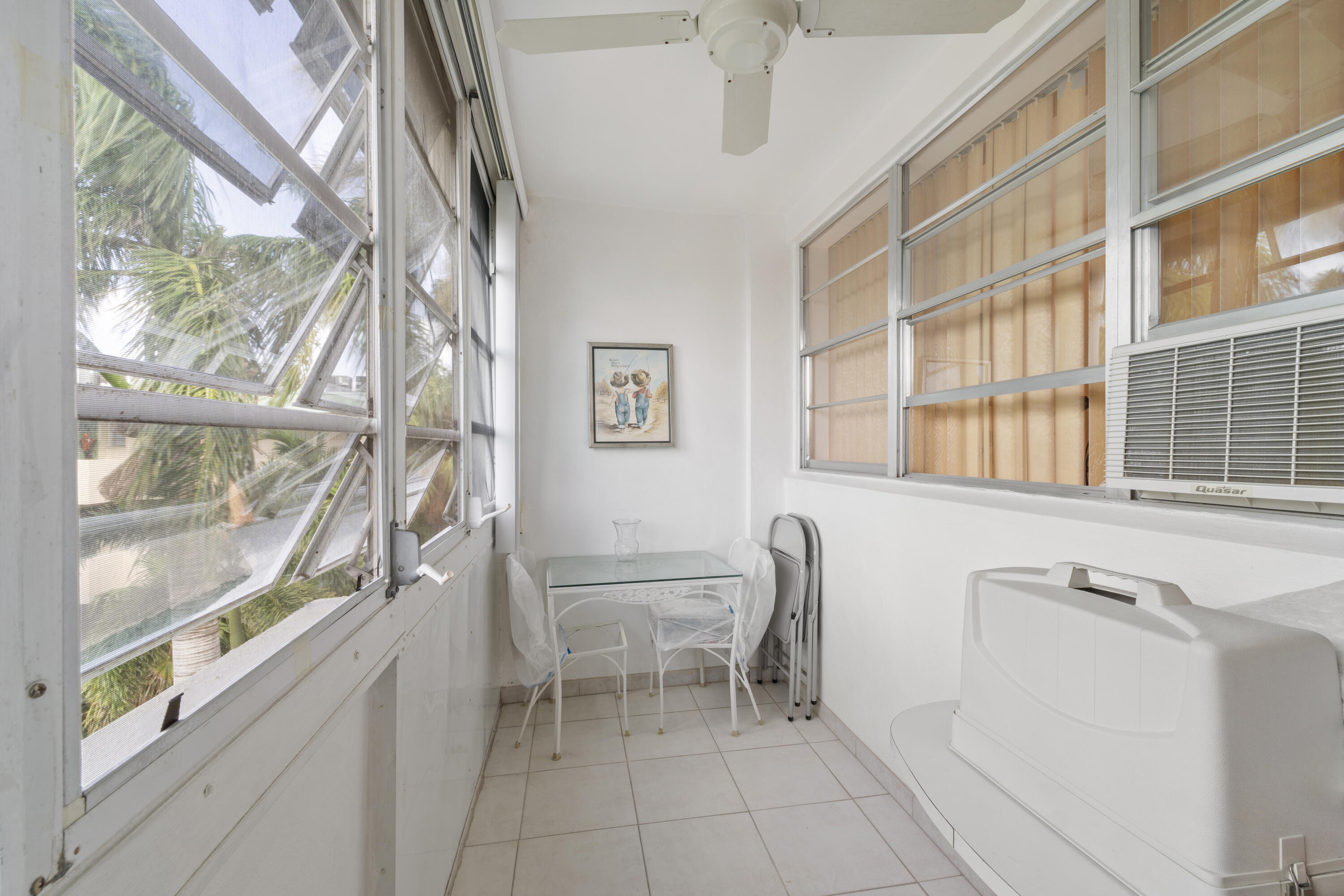 1333 E Hallandale Beach Boulevard Unit: 409