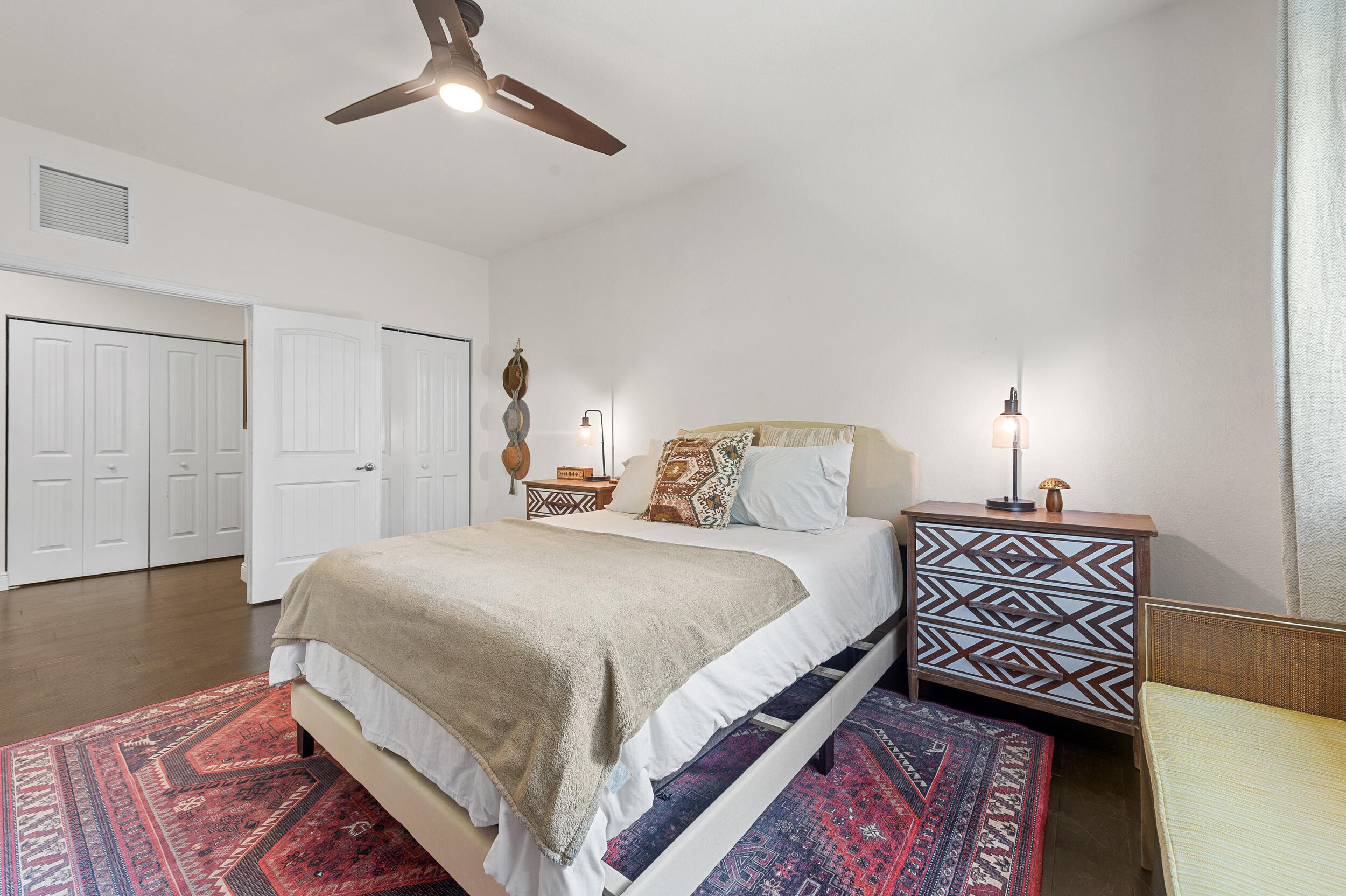 4222 N Dixie Highway 82