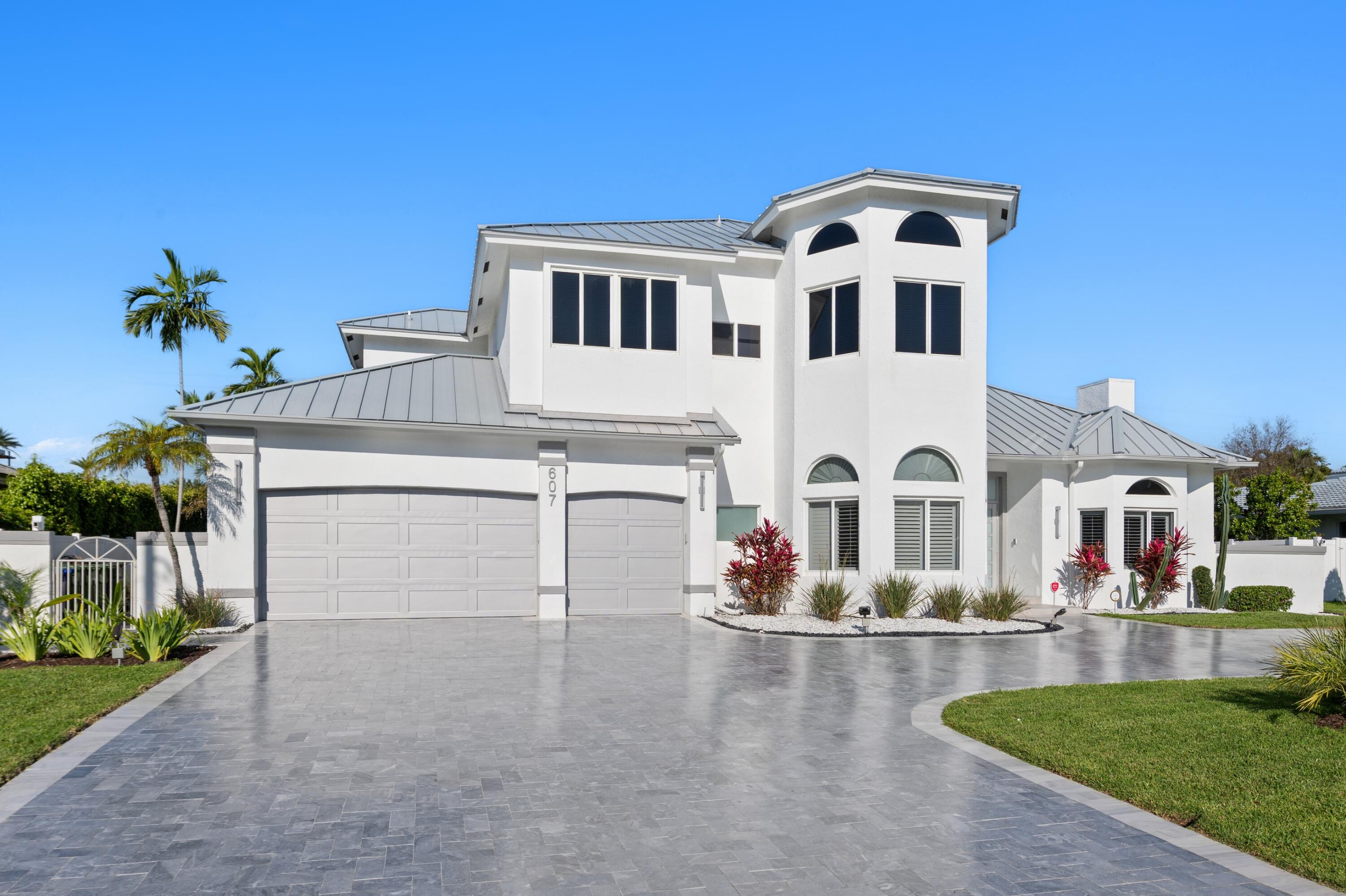 607 Intracoastal Drive