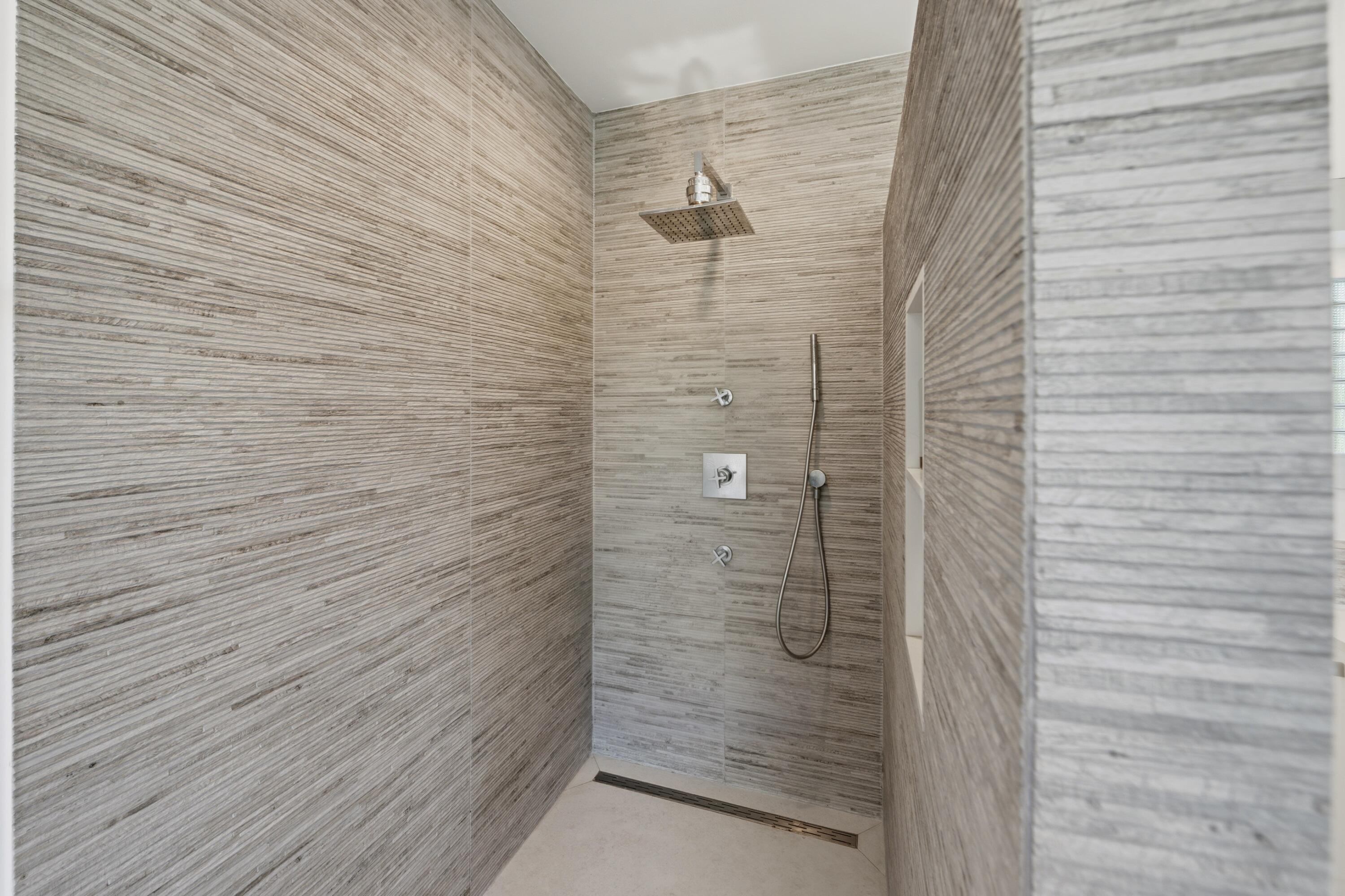 607 Intracoastal Drive