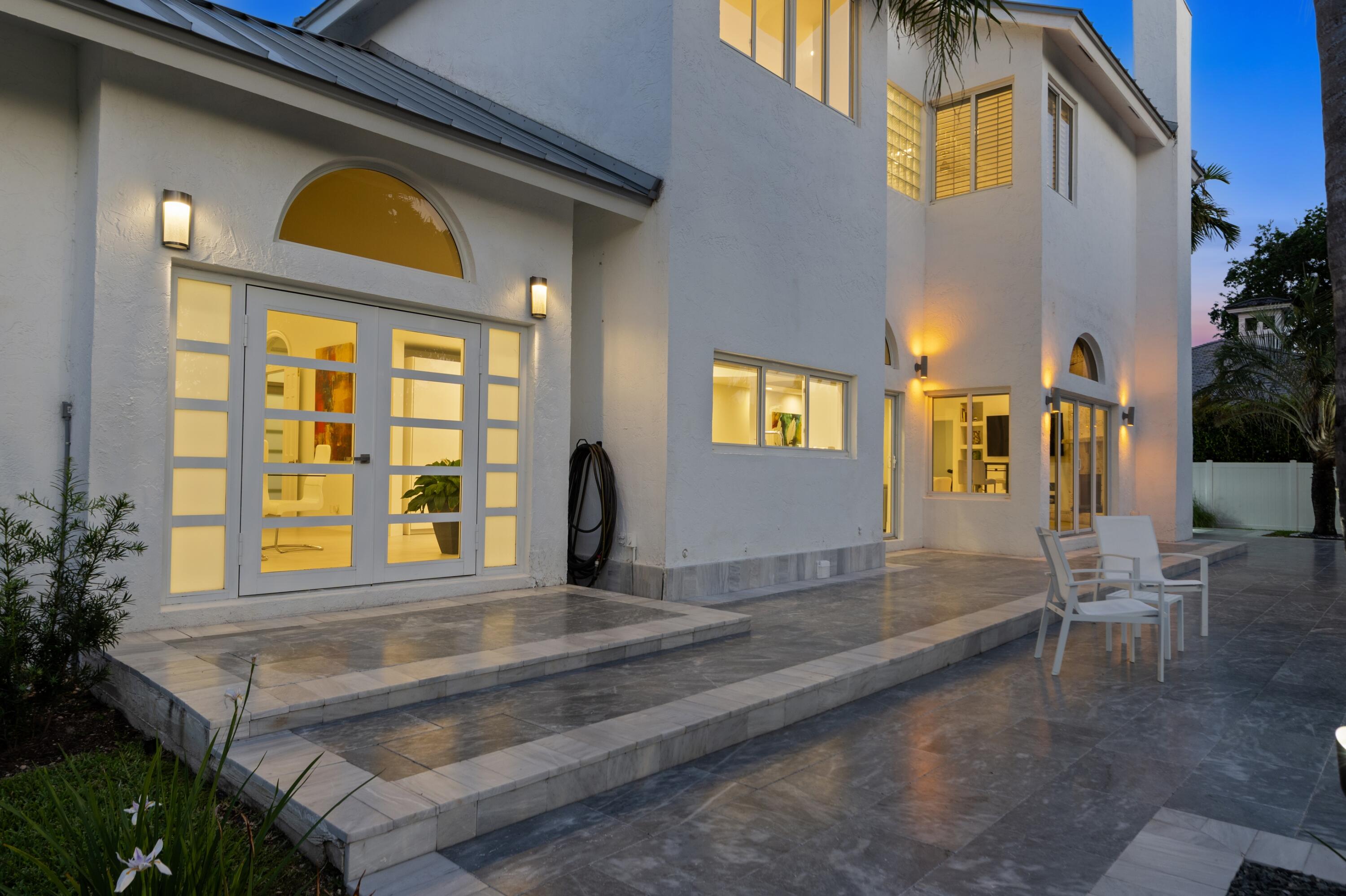 607 Intracoastal Drive