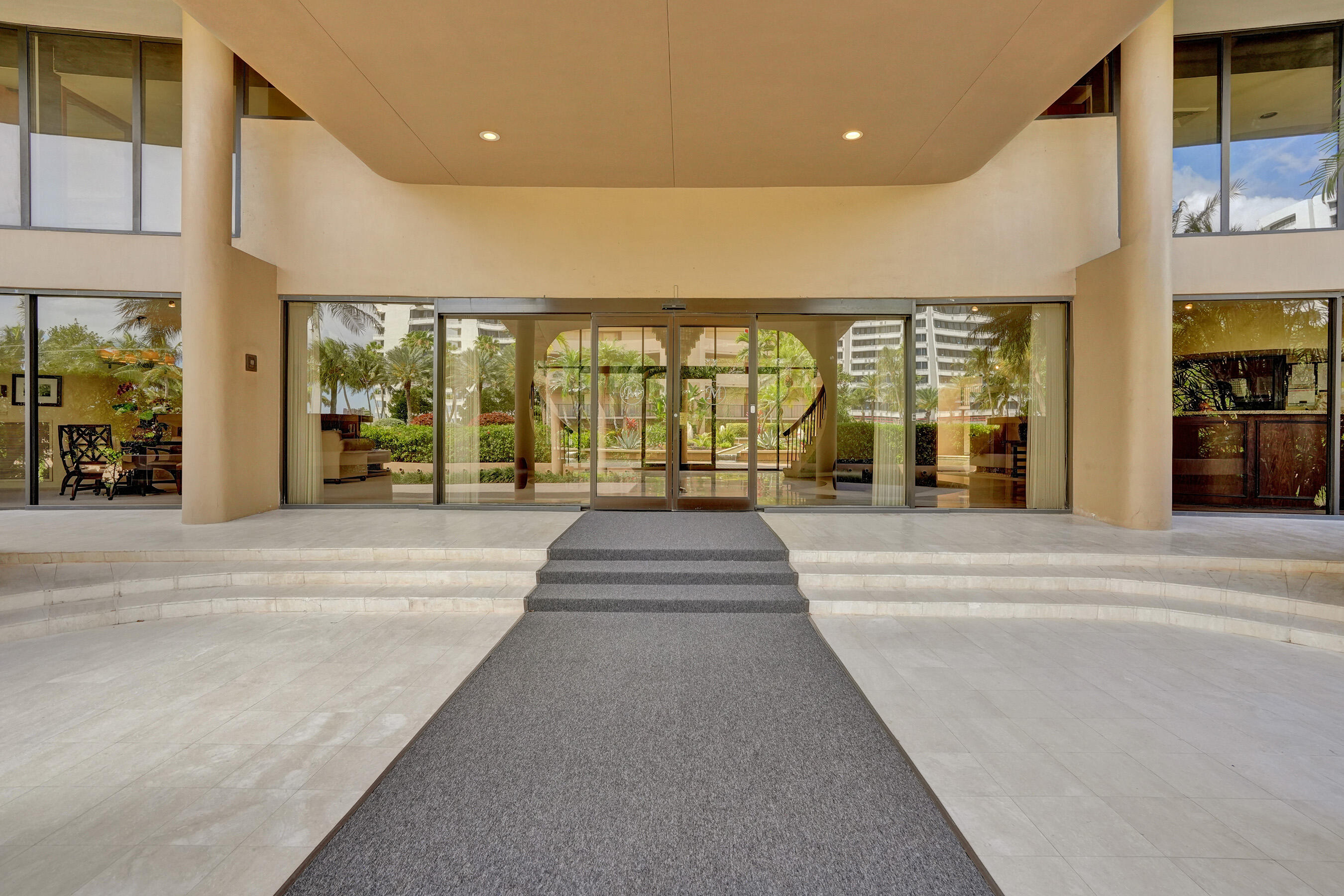 1401 S Ocean Boulevard 3020