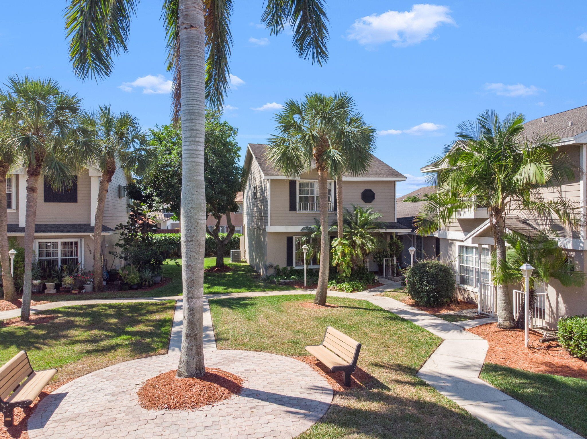 12212 NW 36th Place