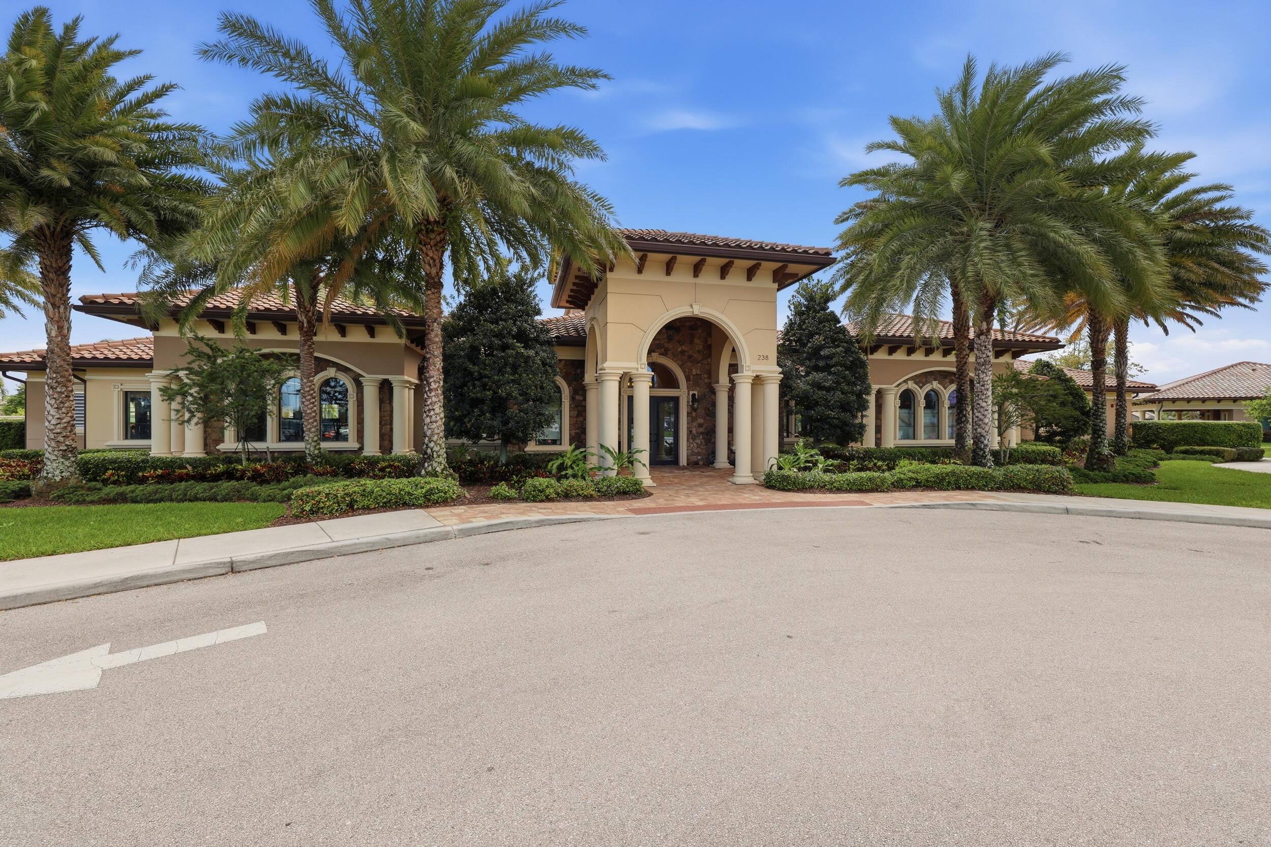 127 SE Courances Drive, Port St. Lucie