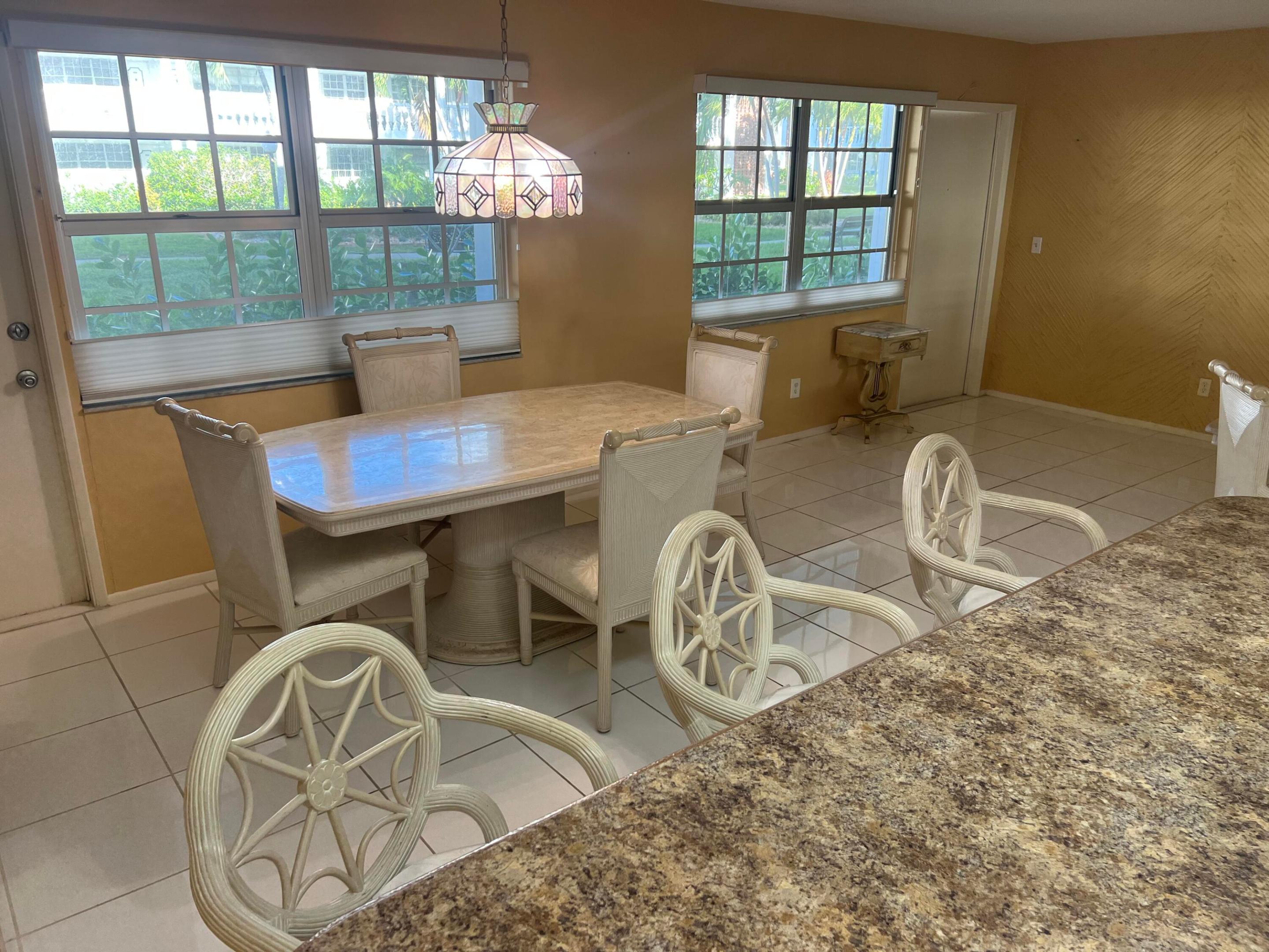 5208 NE 24th Terrace 124