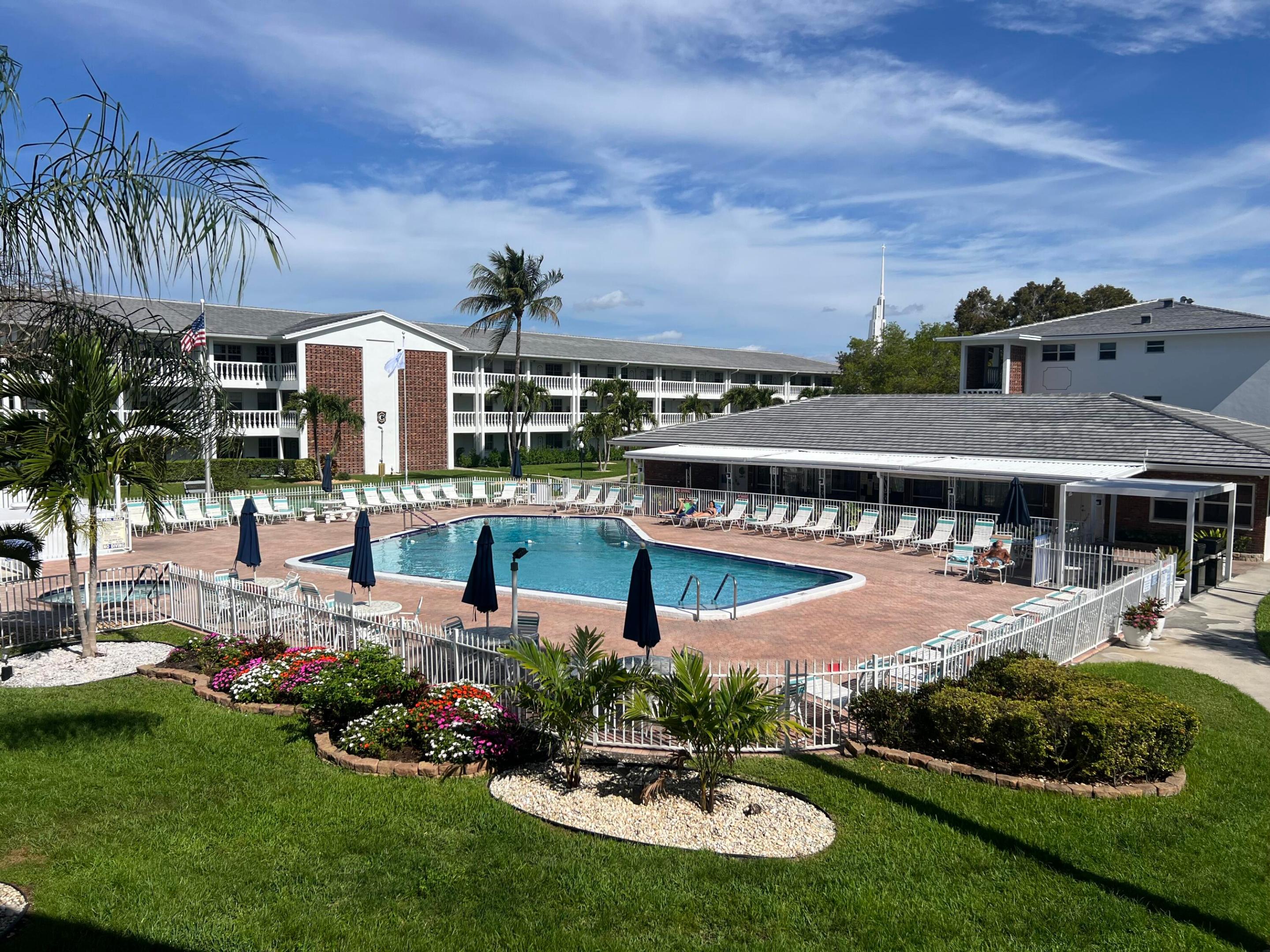 5208 NE 24th Terrace 124