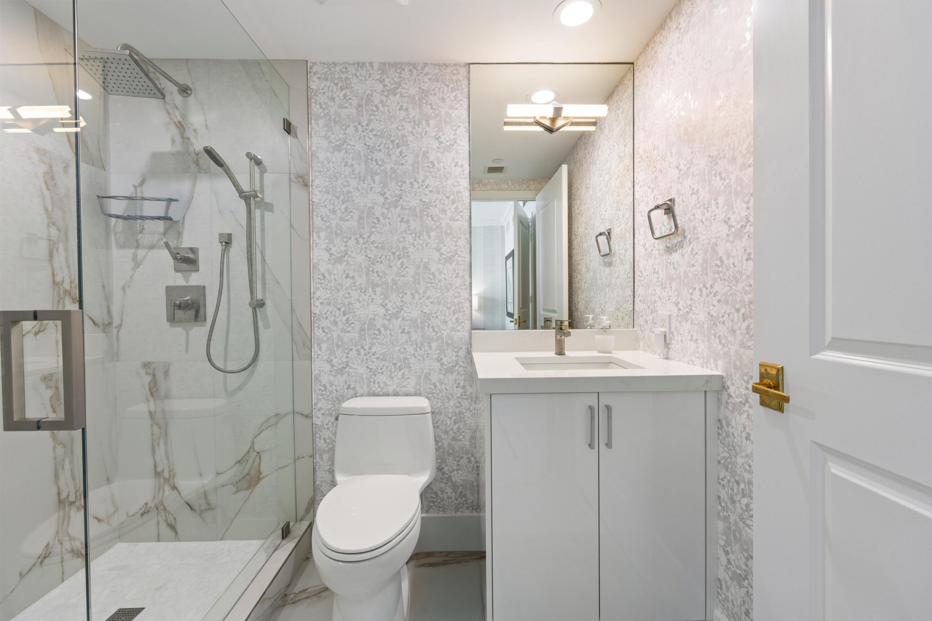 3101 S Ocean Drive 901