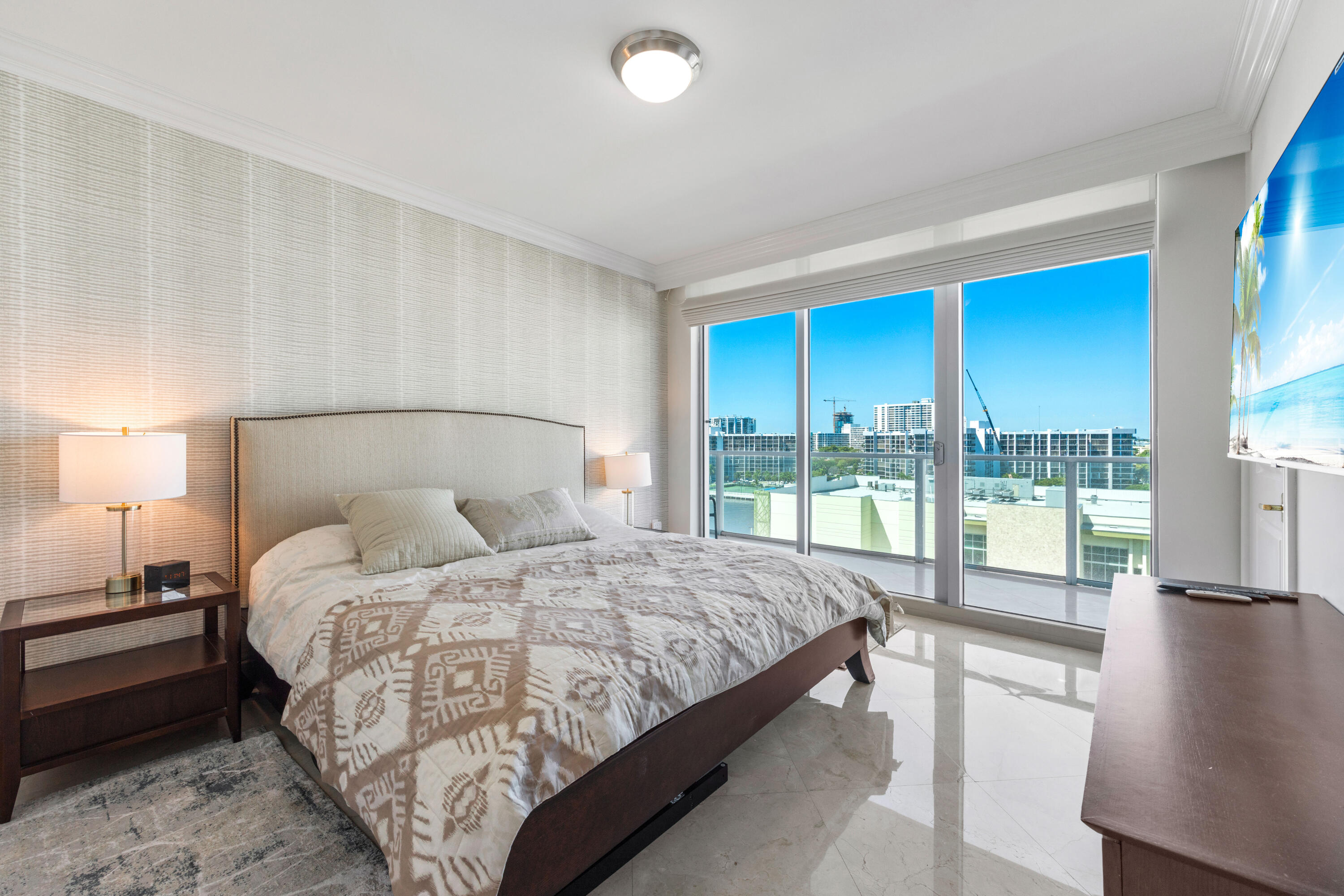 3101 S Ocean Drive 901