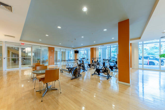 511 SE 5 Avenue 1722