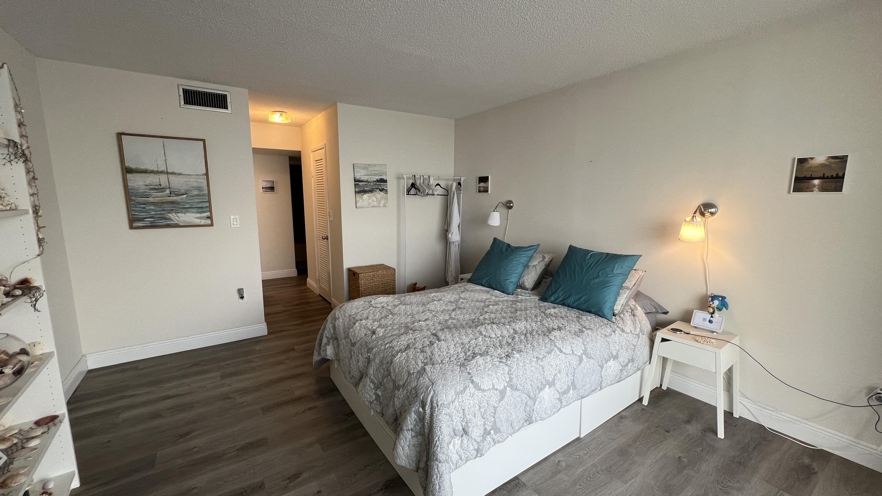 1301 NE Miami Gardens Drive Unit: 514w