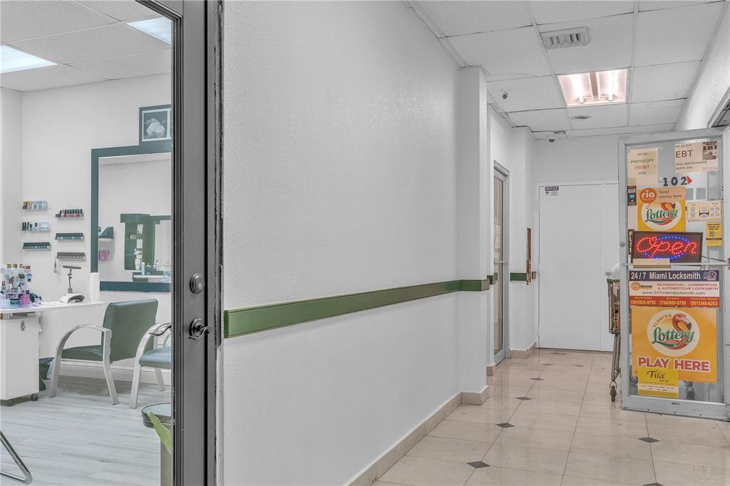 1301 NE Miami Gardens Drive Unit: 514w