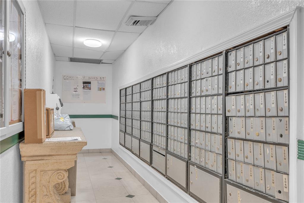 1301 NE Miami Gardens Drive Unit: 514w