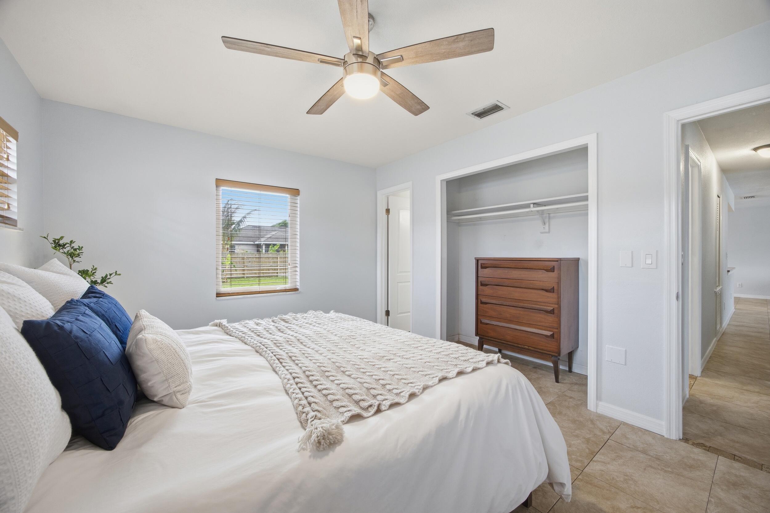 424 SE Fallon Drive, Port St. Lucie