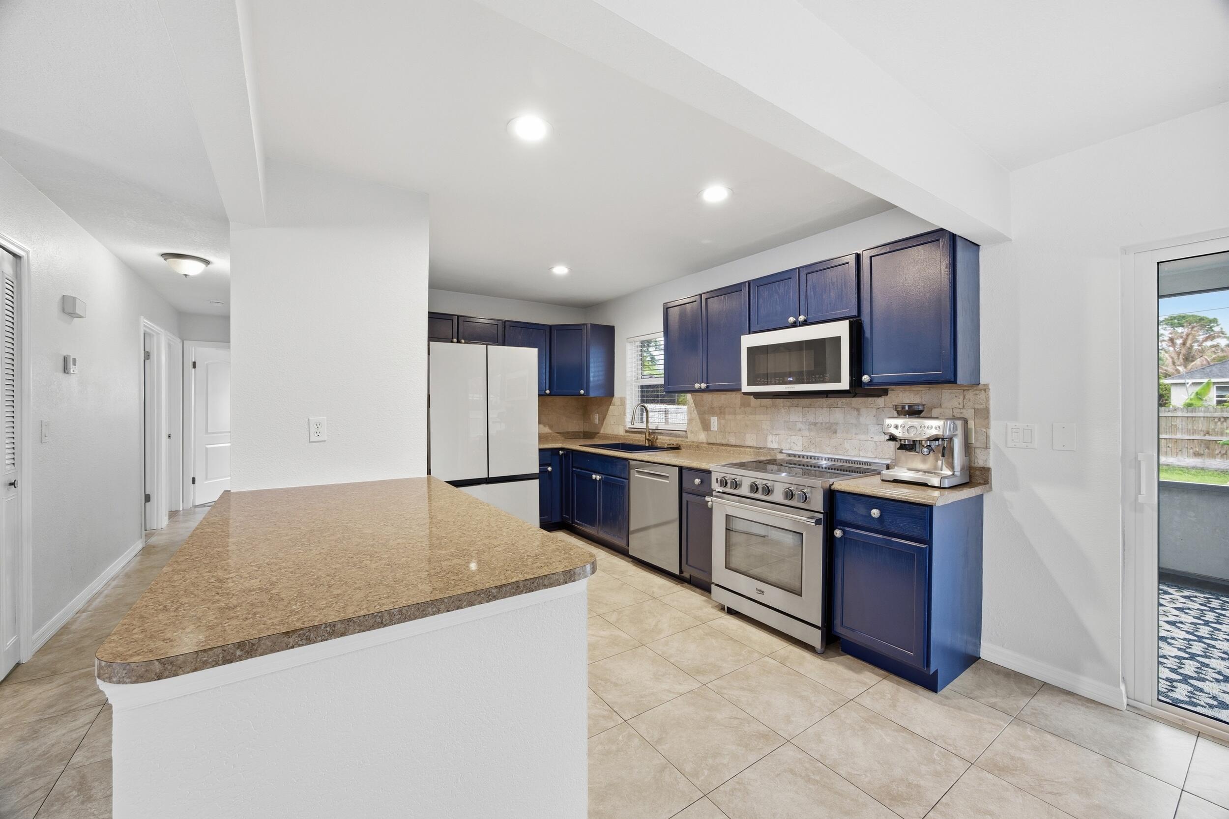 424 SE Fallon Drive, Port St. Lucie