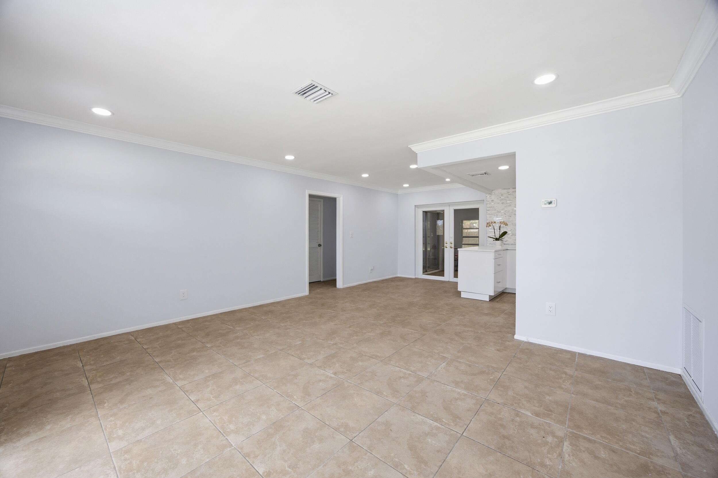 226 SW Reynolds Avenue, Port St. Lucie