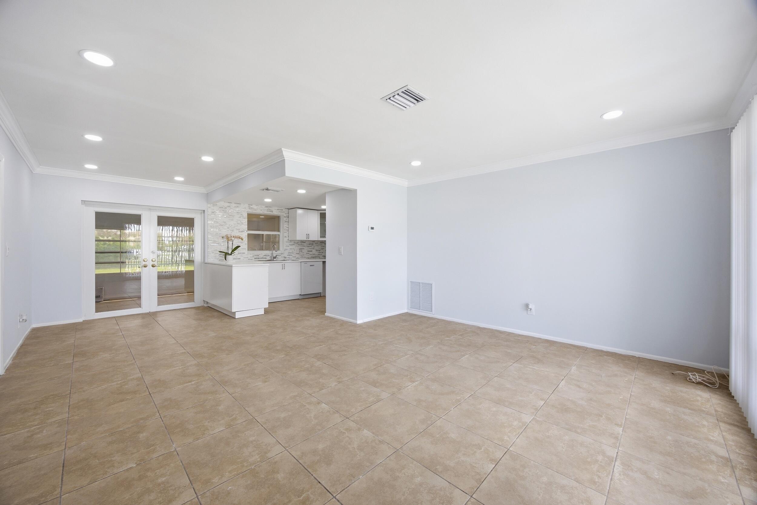 226 SW Reynolds Avenue, Port St. Lucie