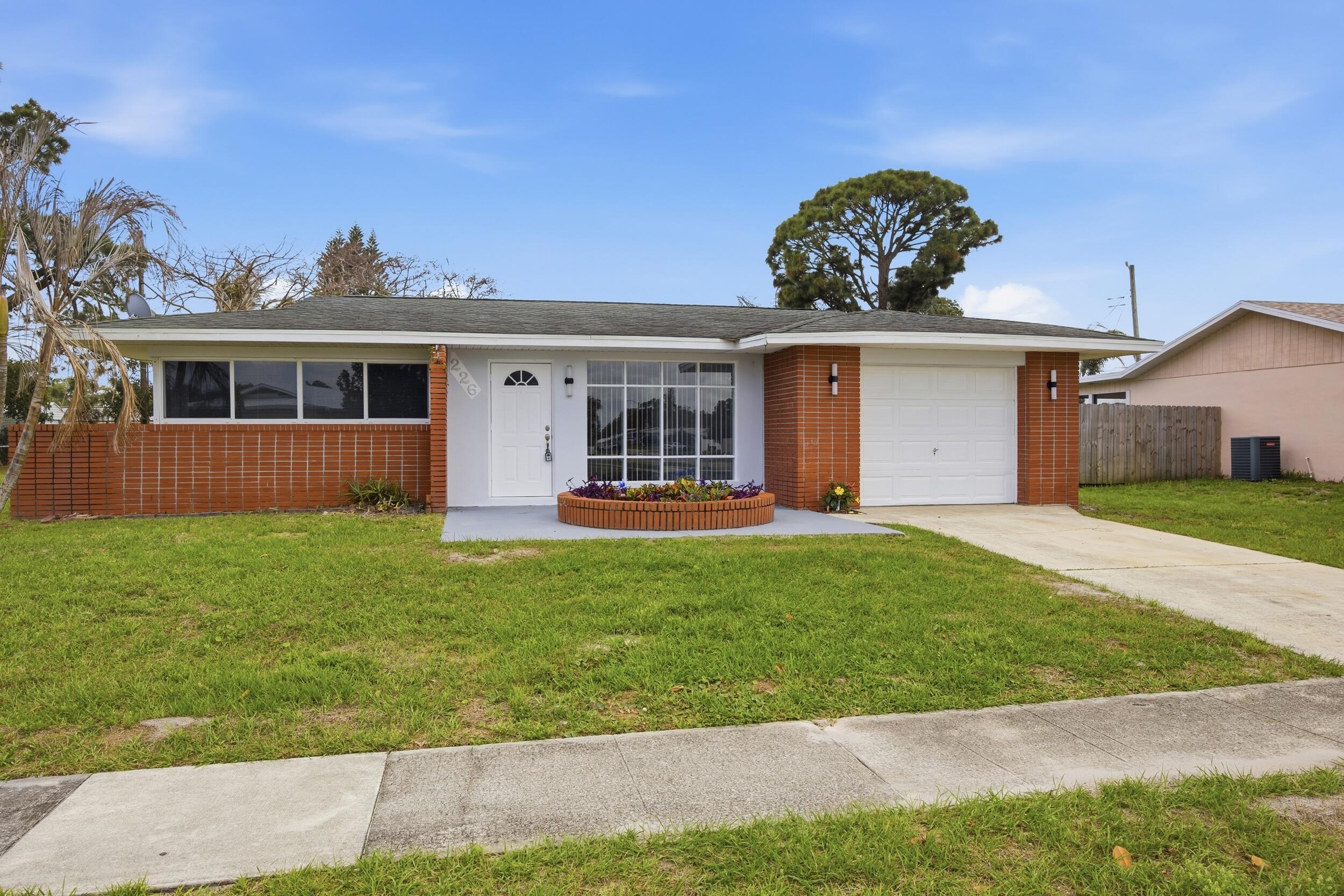 226 SW Reynolds Avenue, Port St. Lucie