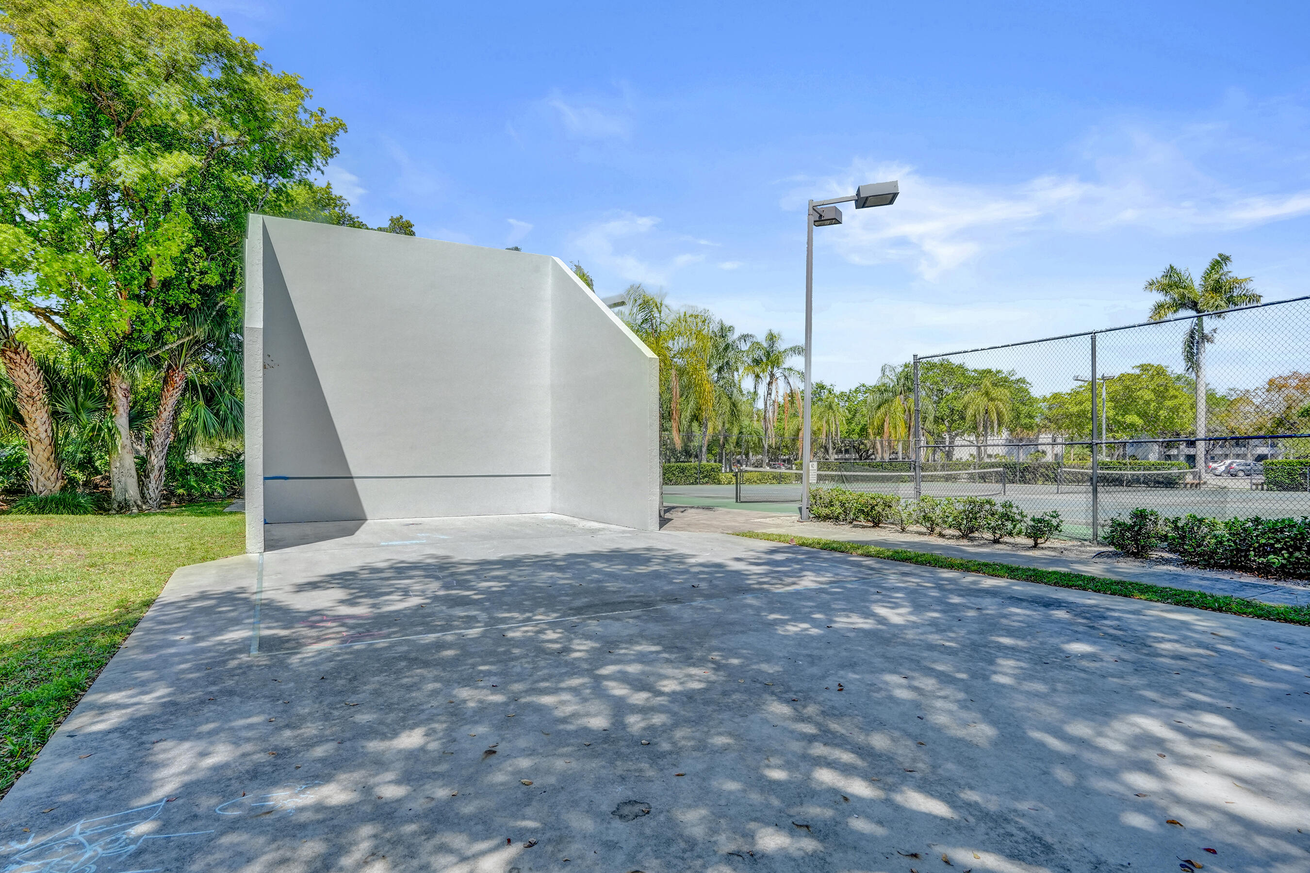 801 Lyons Road 19103