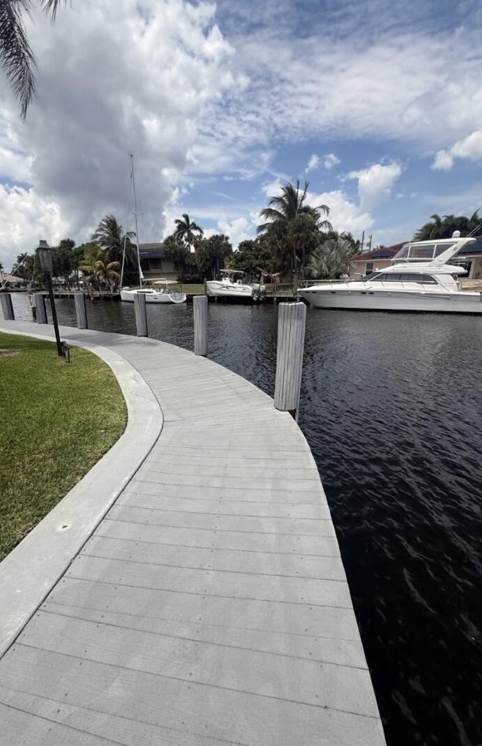 3605 NE 32nd Avenue 209a