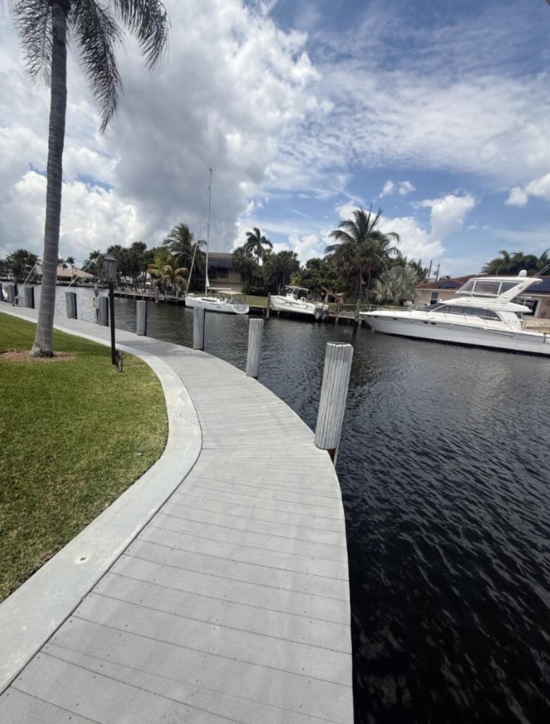 3605 NE 32nd Avenue 209a