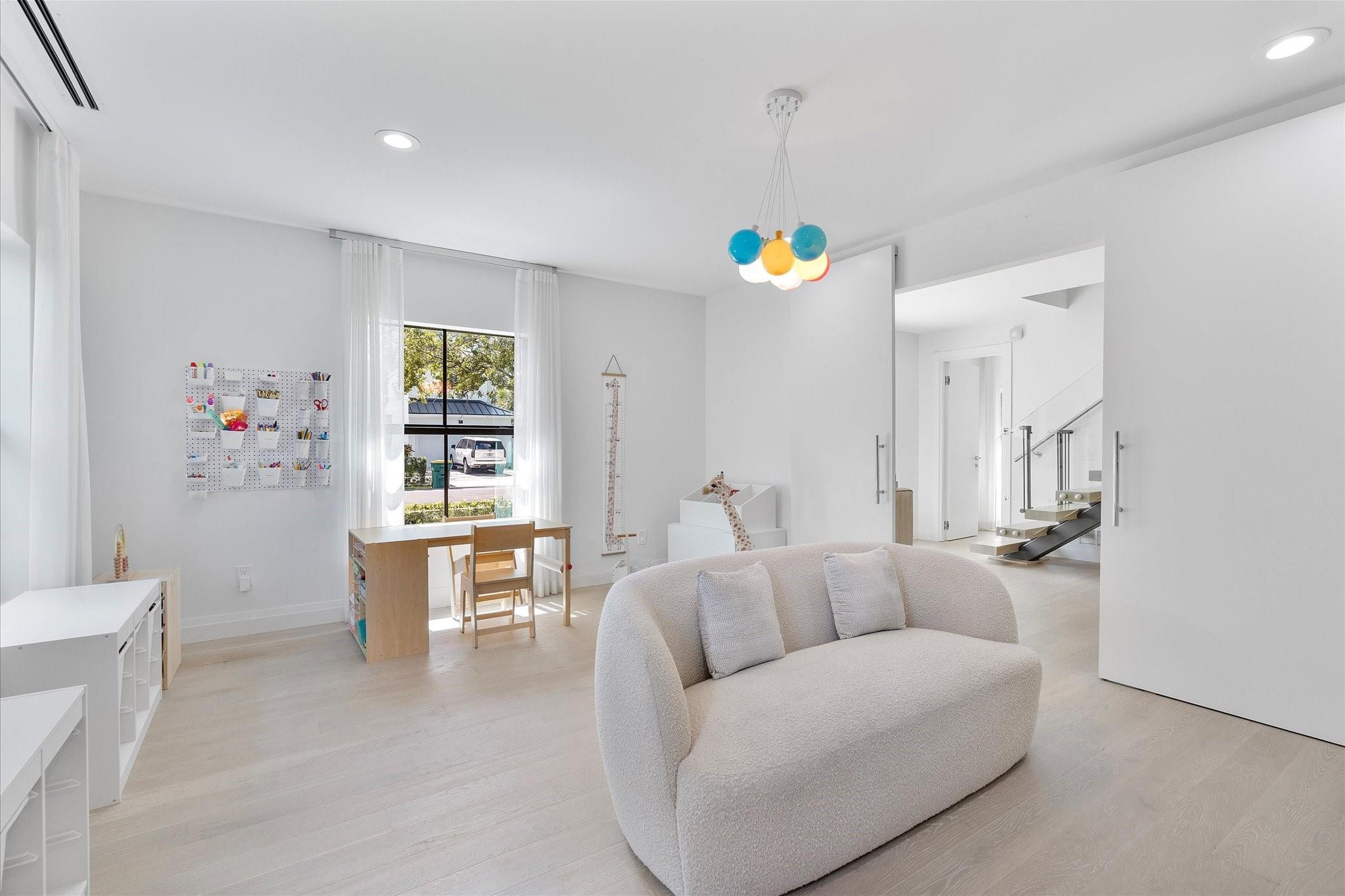 9 Tahoe Lane