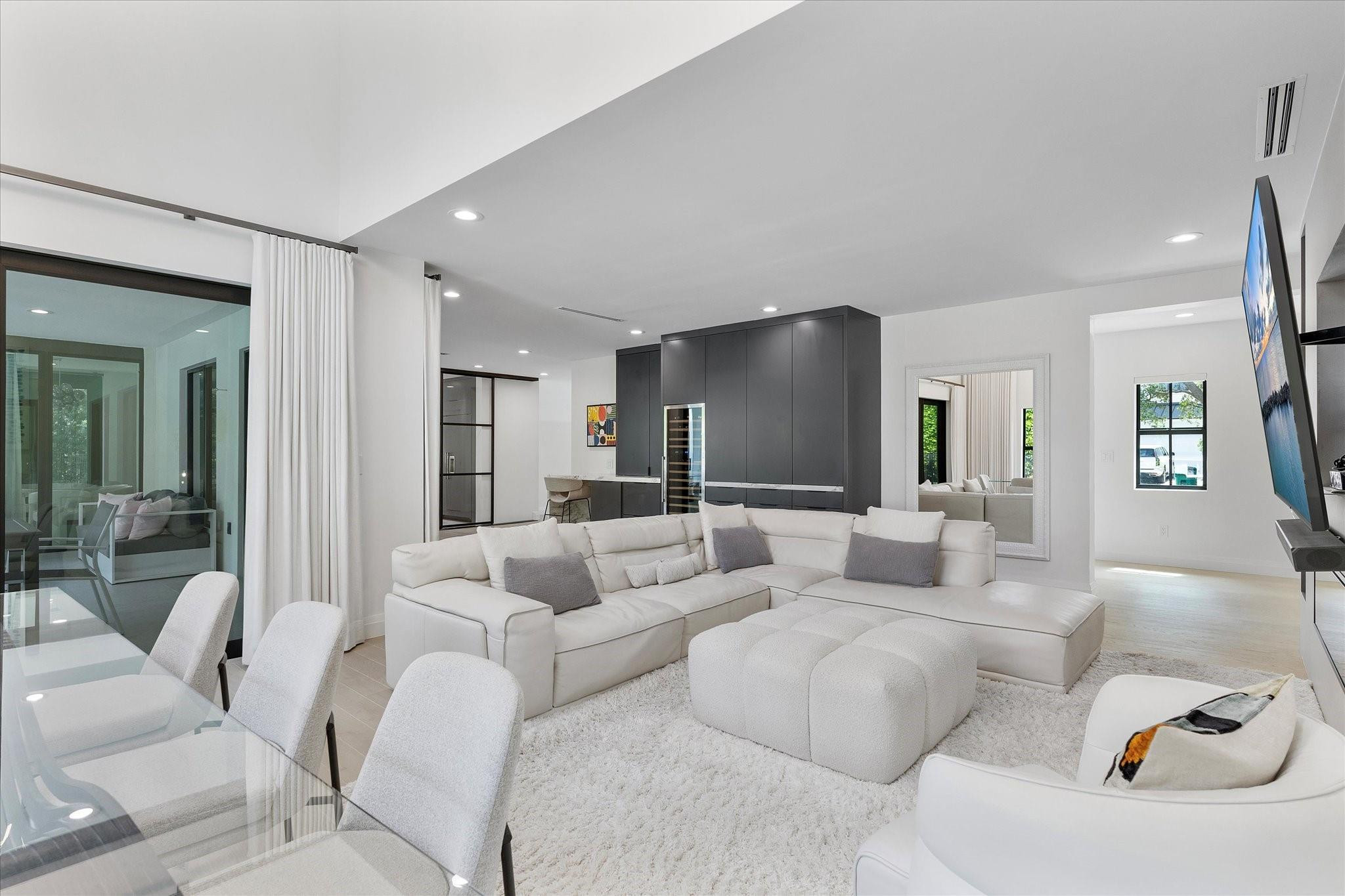 9 Tahoe Lane