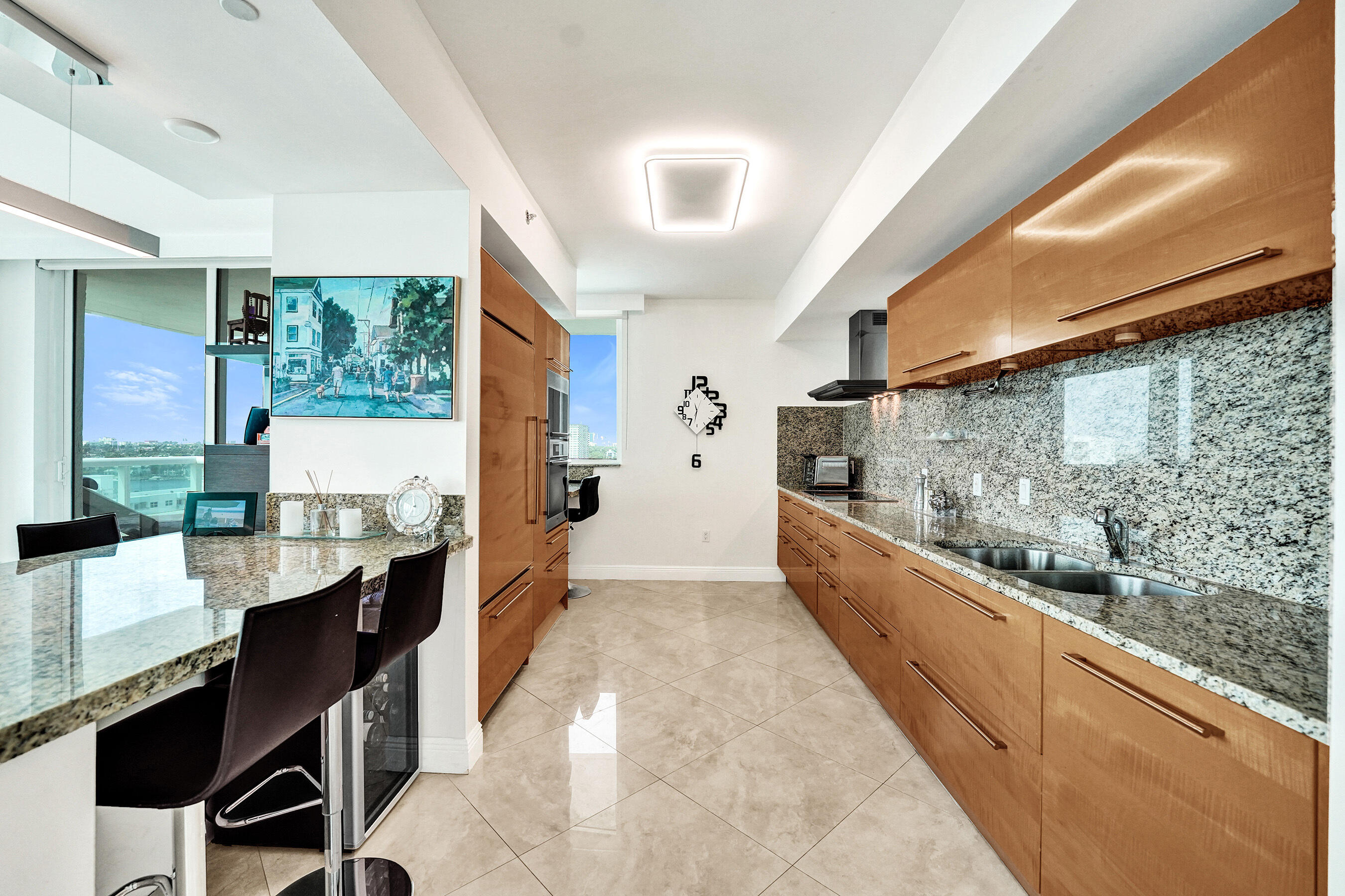 101 S Fort Lauderdale Beach Boulevard Unit: 1107