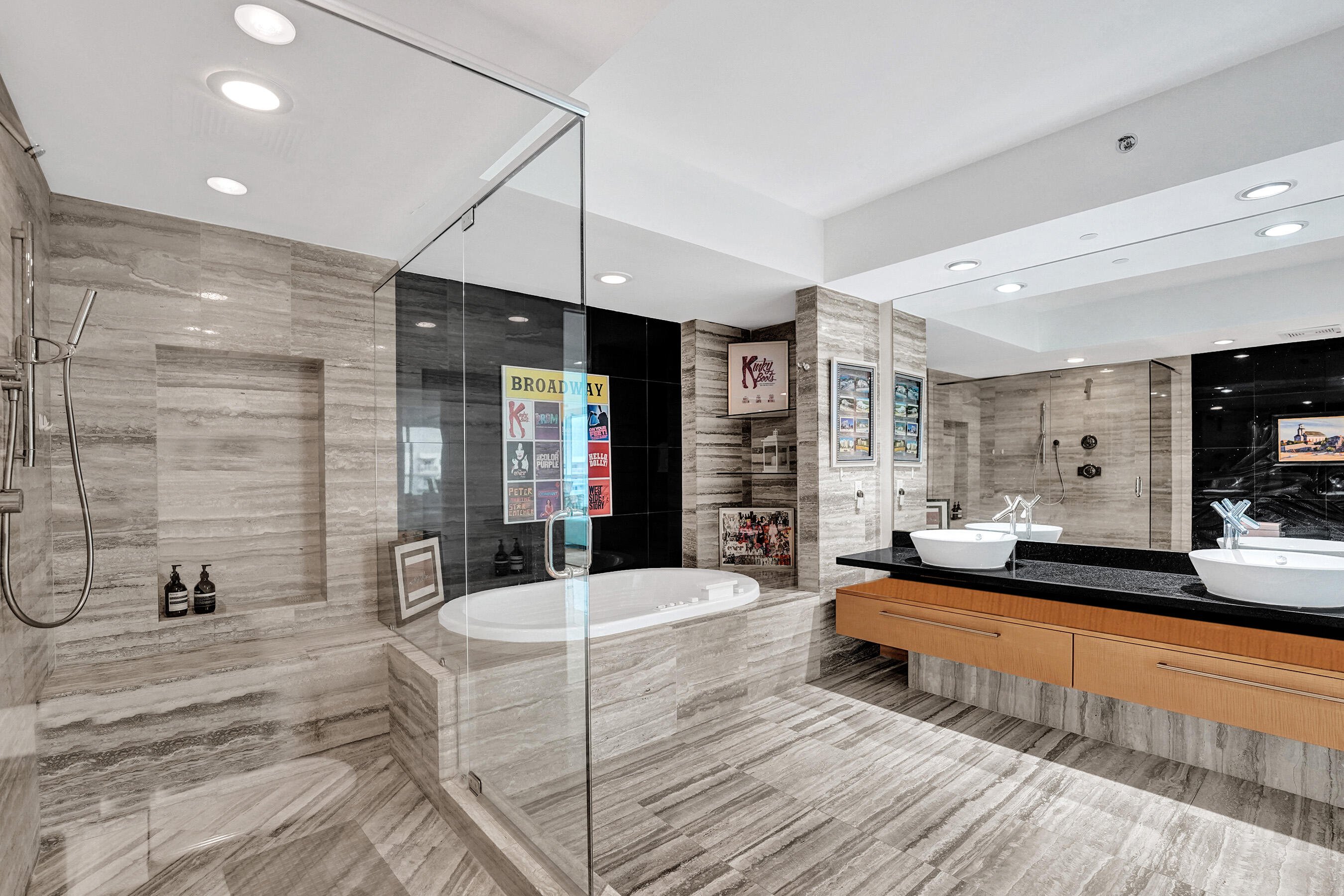 101 S Fort Lauderdale Beach Boulevard Unit: 1107