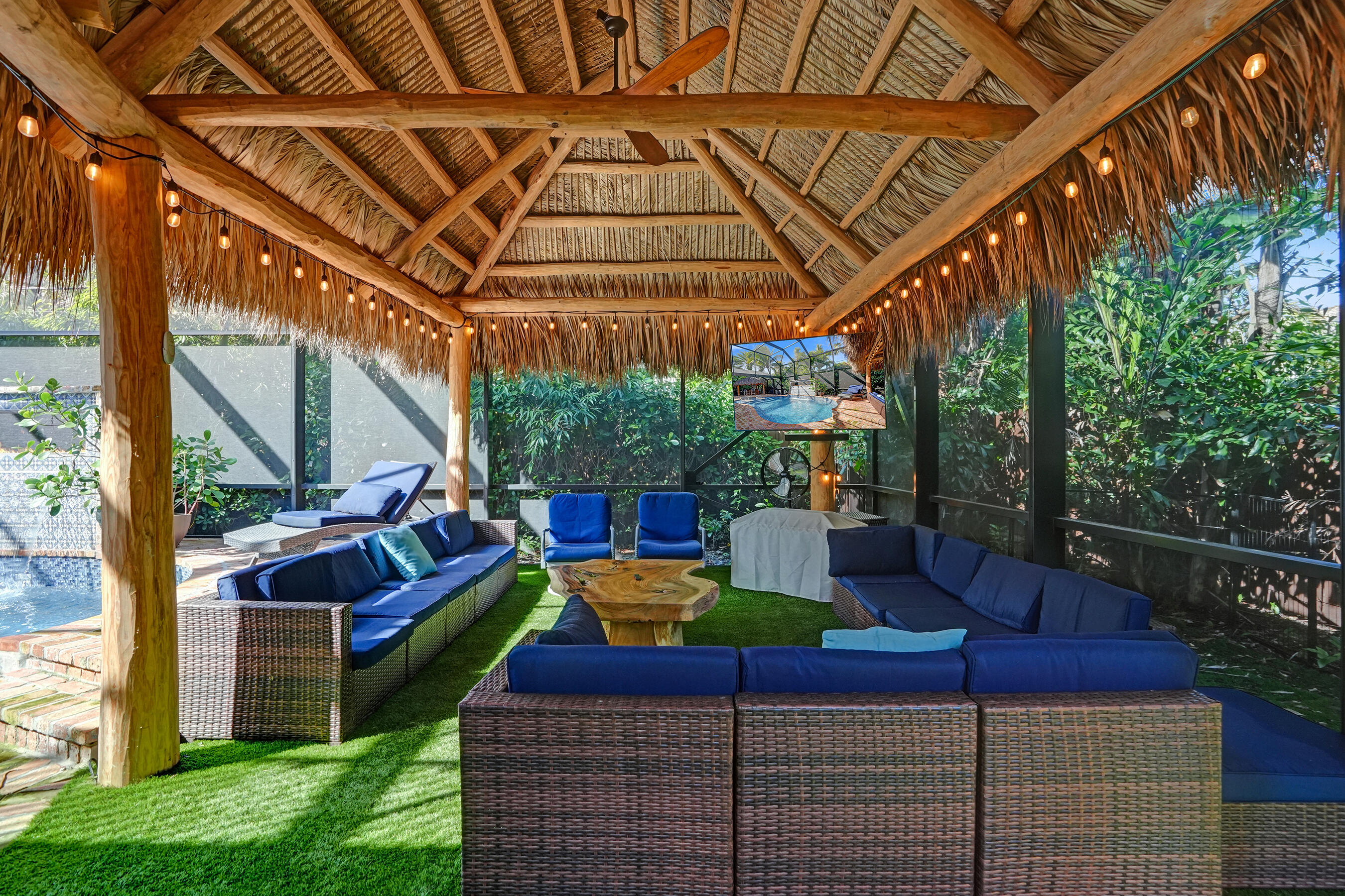 738 Middle River Drive