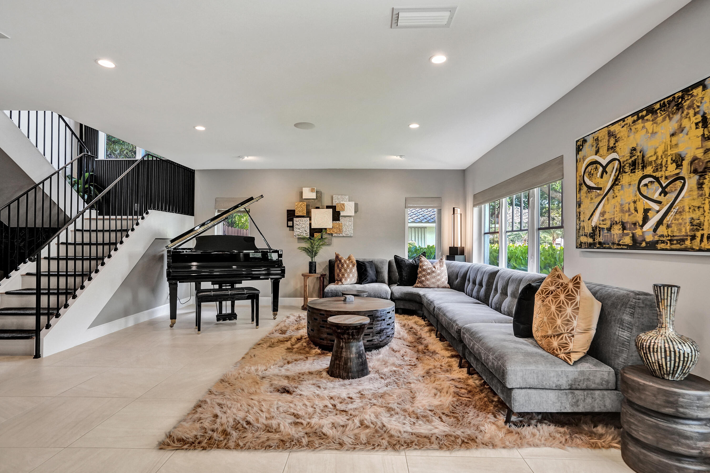 738 Middle River Drive