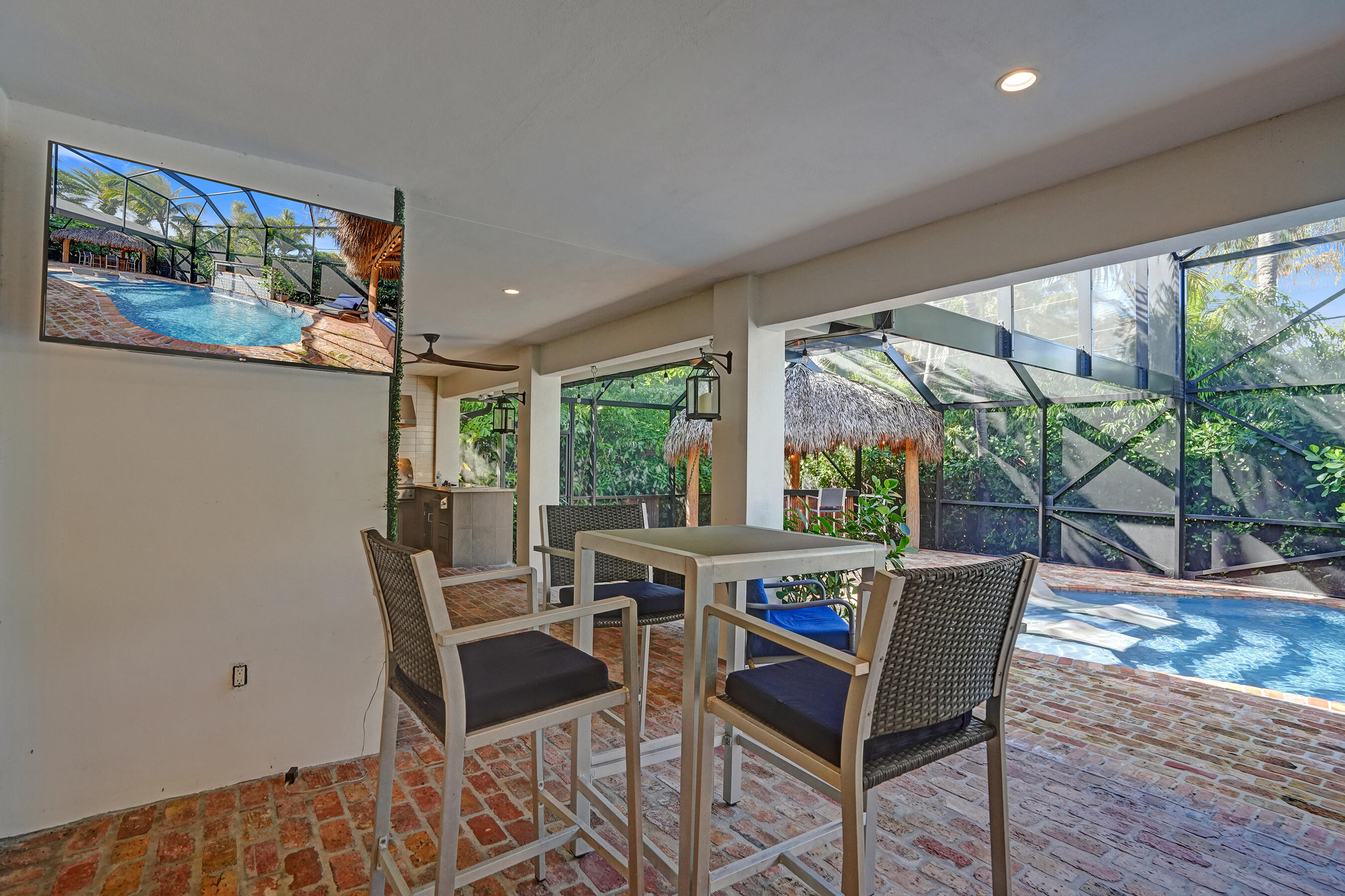 738 Middle River Drive