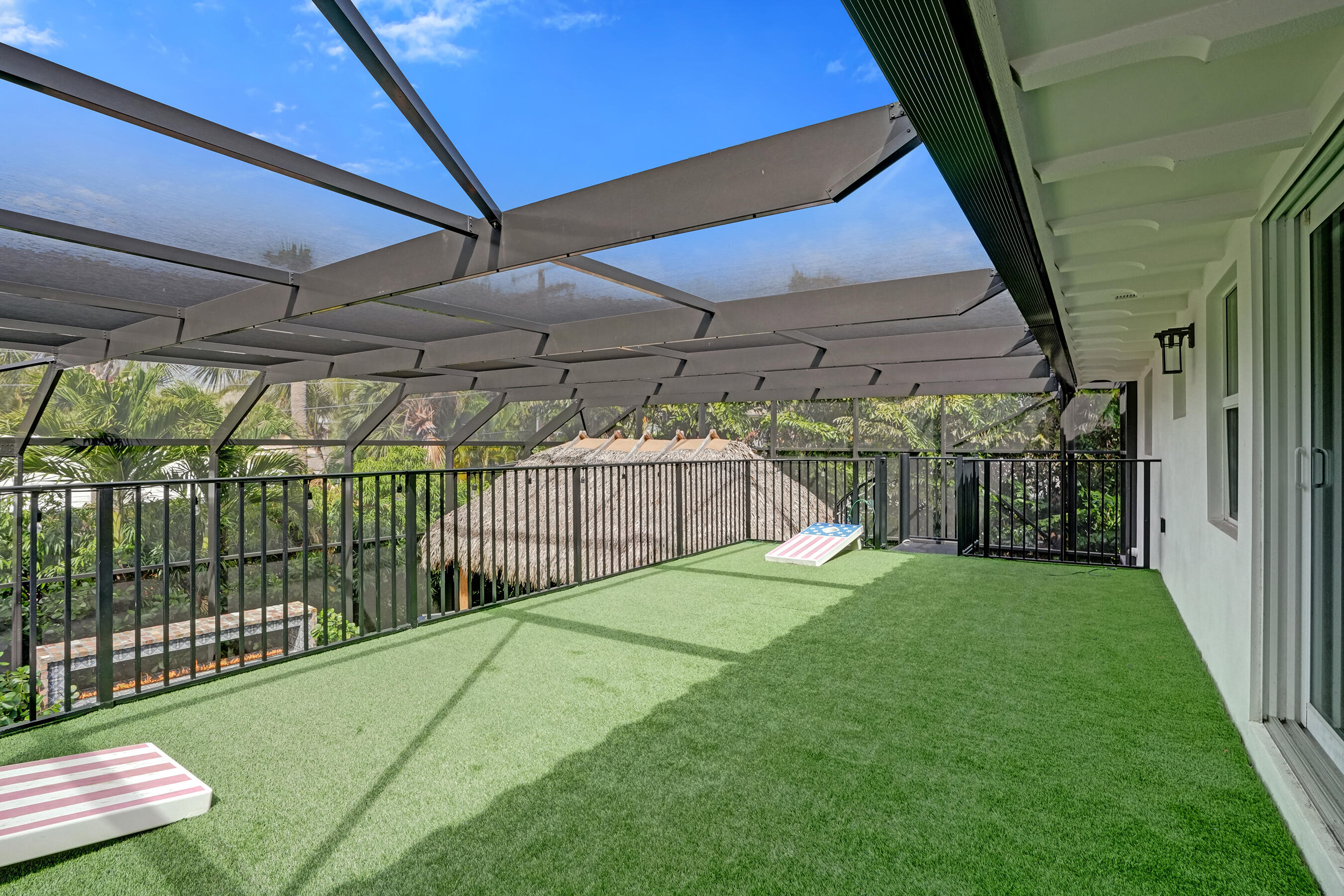 738 Middle River Drive