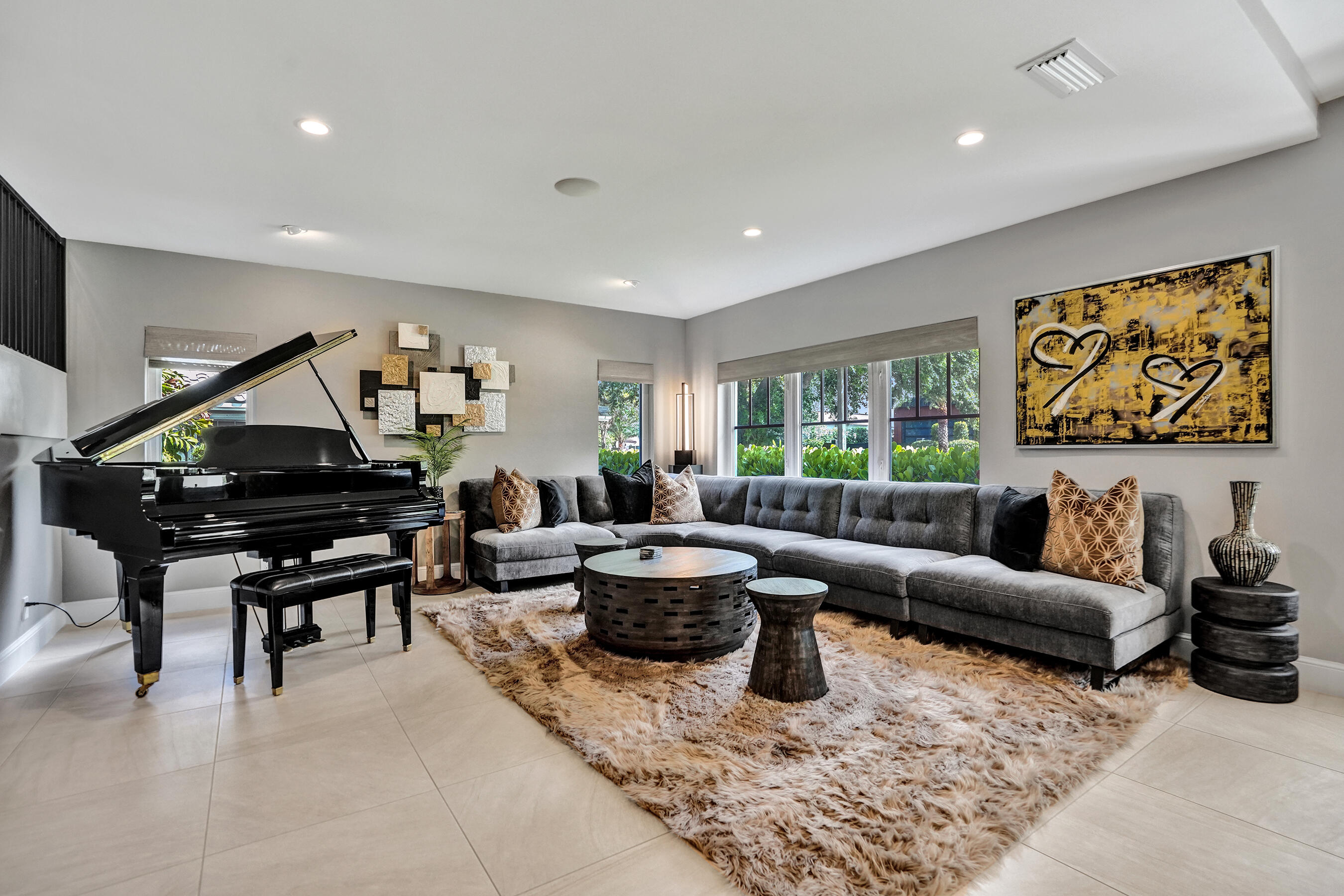 738 Middle River Drive