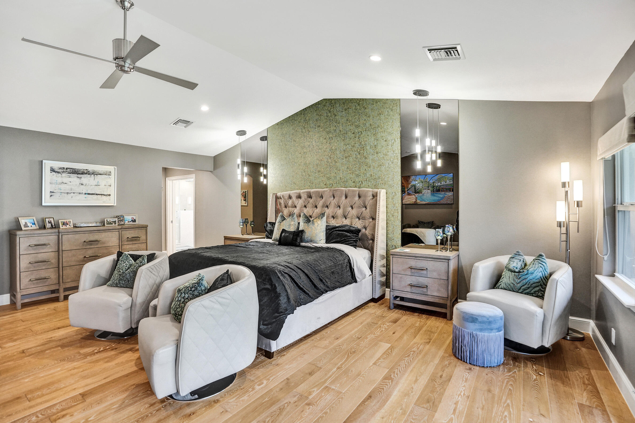 738 Middle River Drive