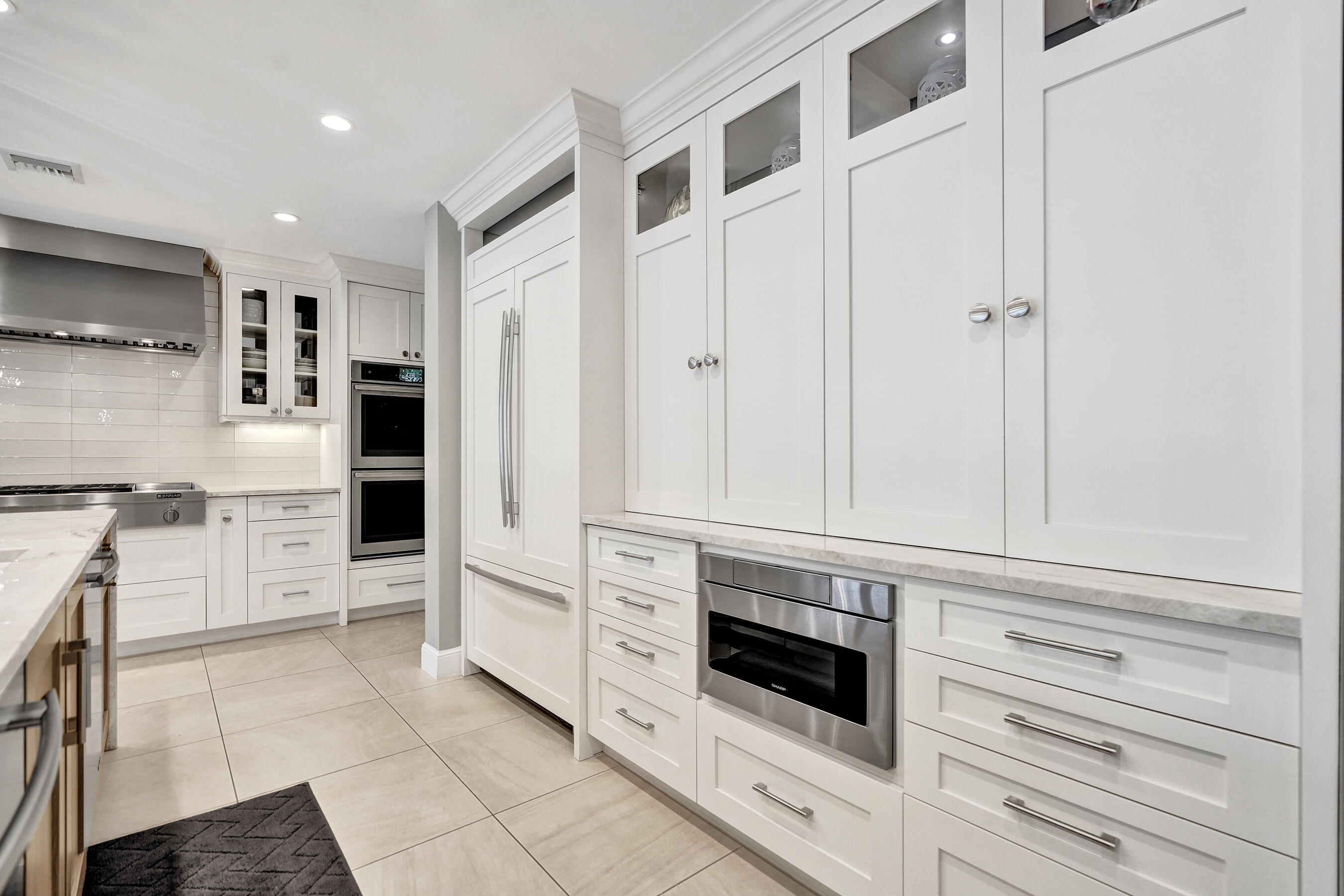 738 Middle River Drive