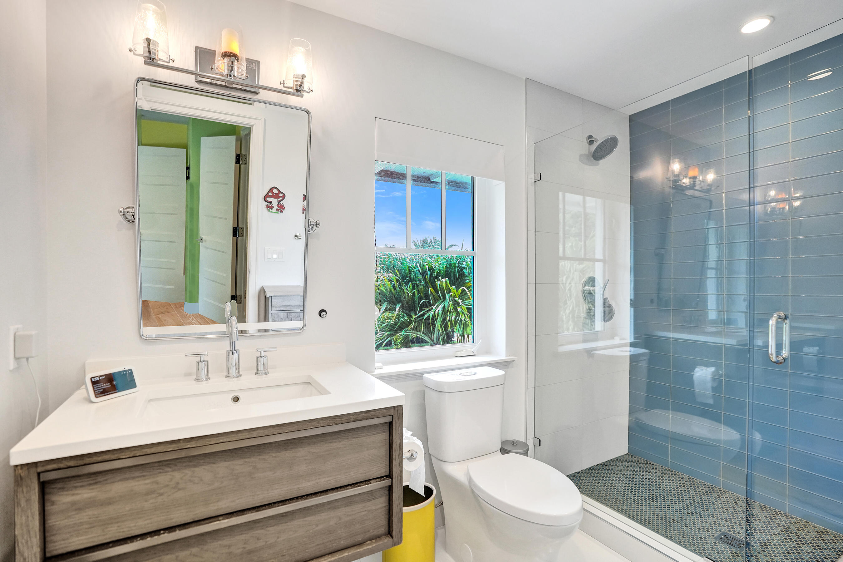 738 Middle River Drive