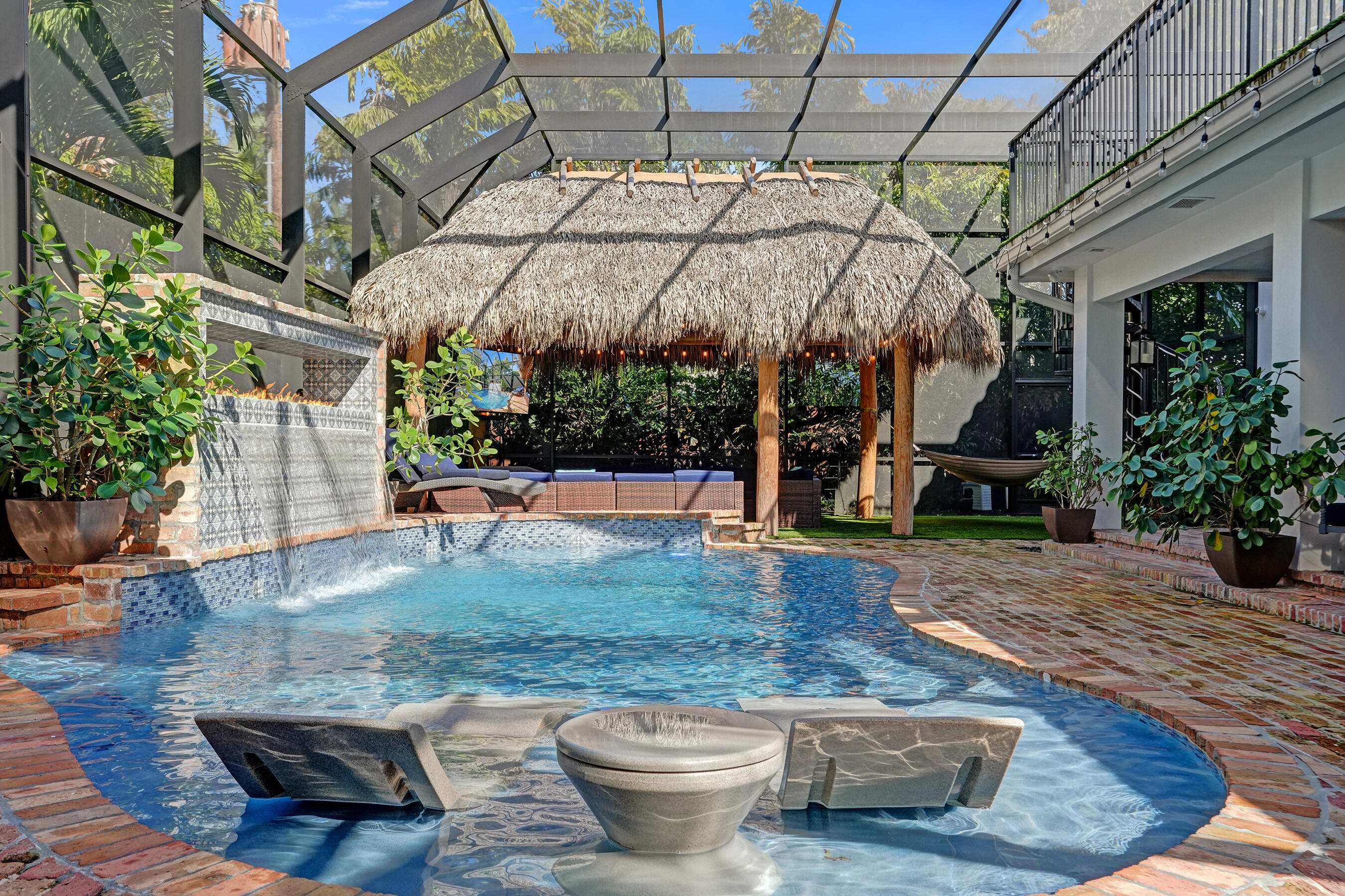 738 Middle River Drive