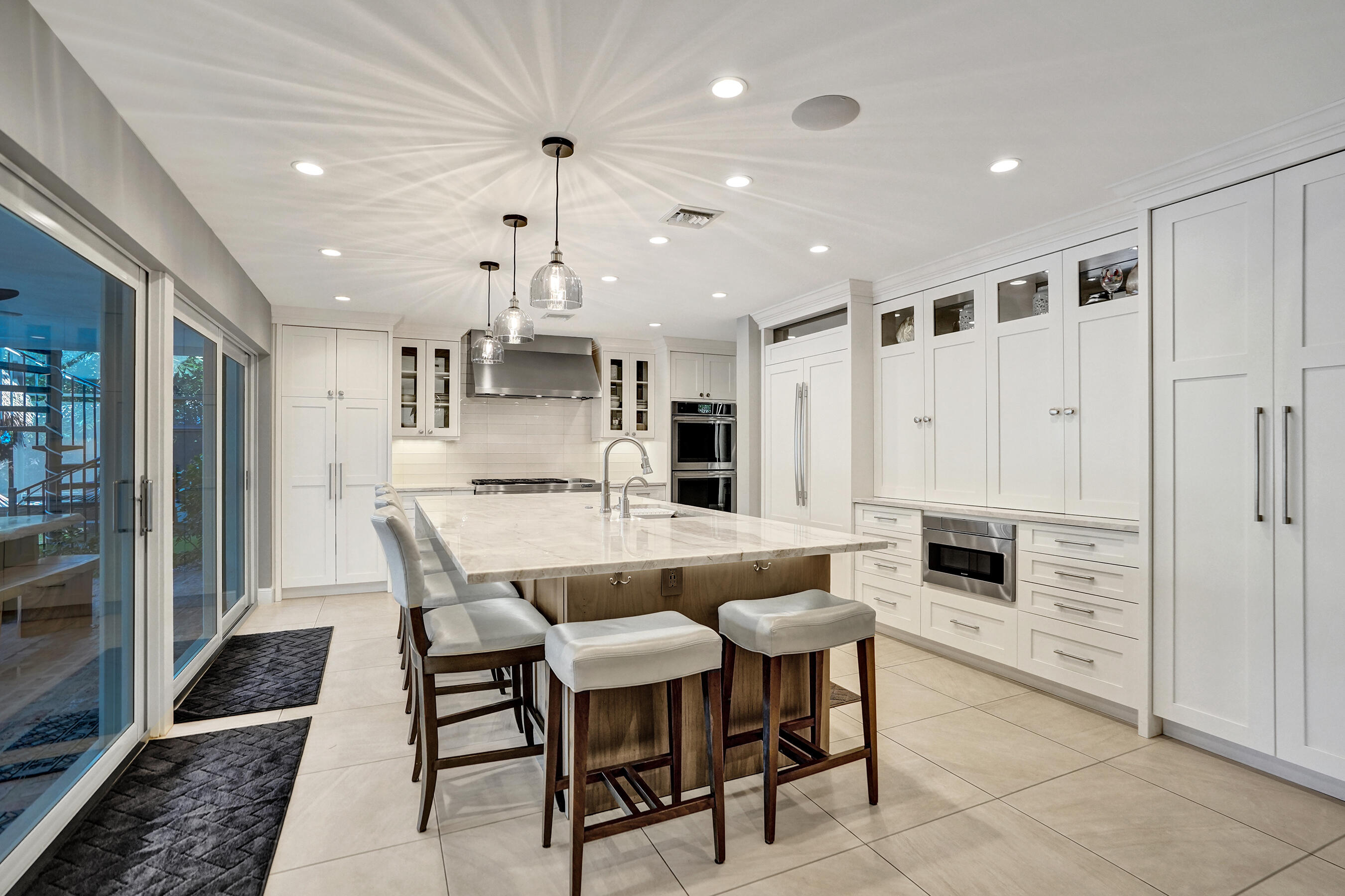 738 Middle River Drive