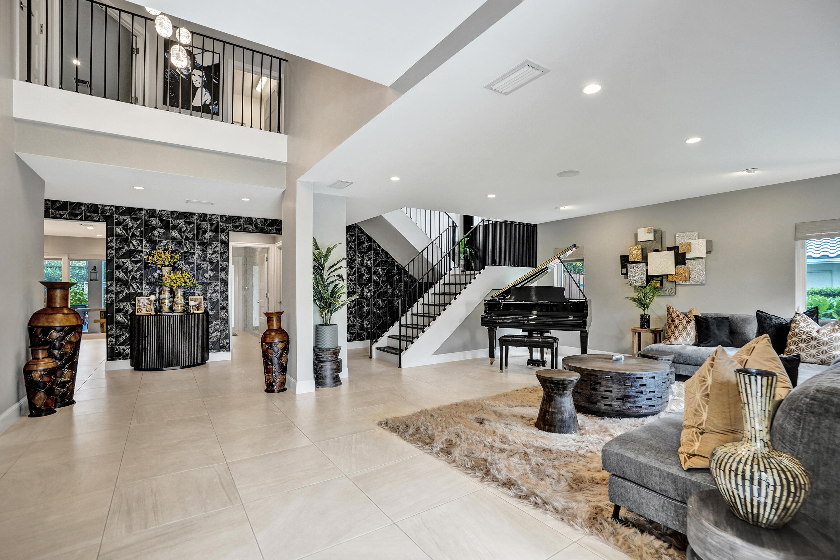 738 Middle River Drive