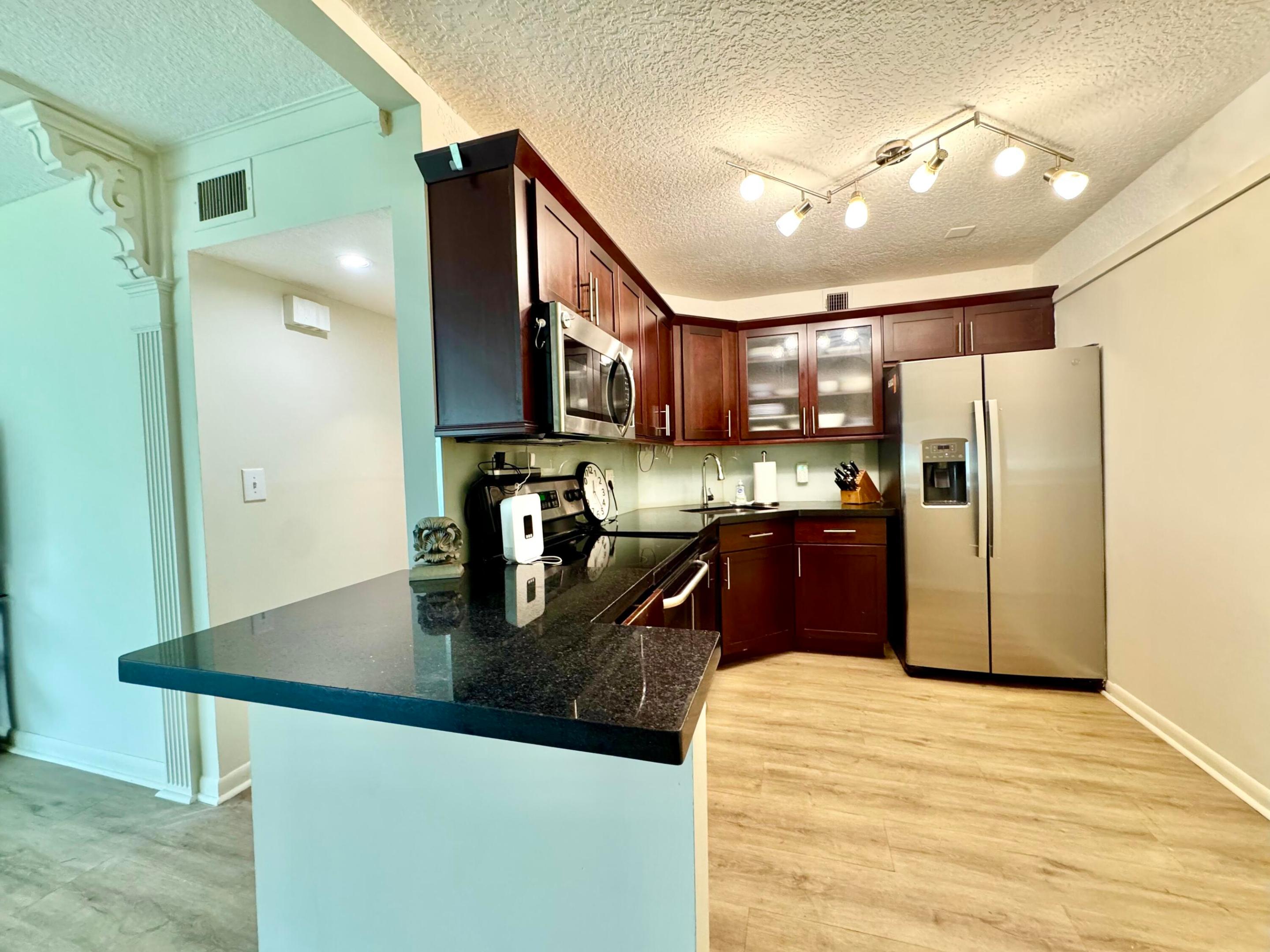 1920 NE 1st Terrace 118h