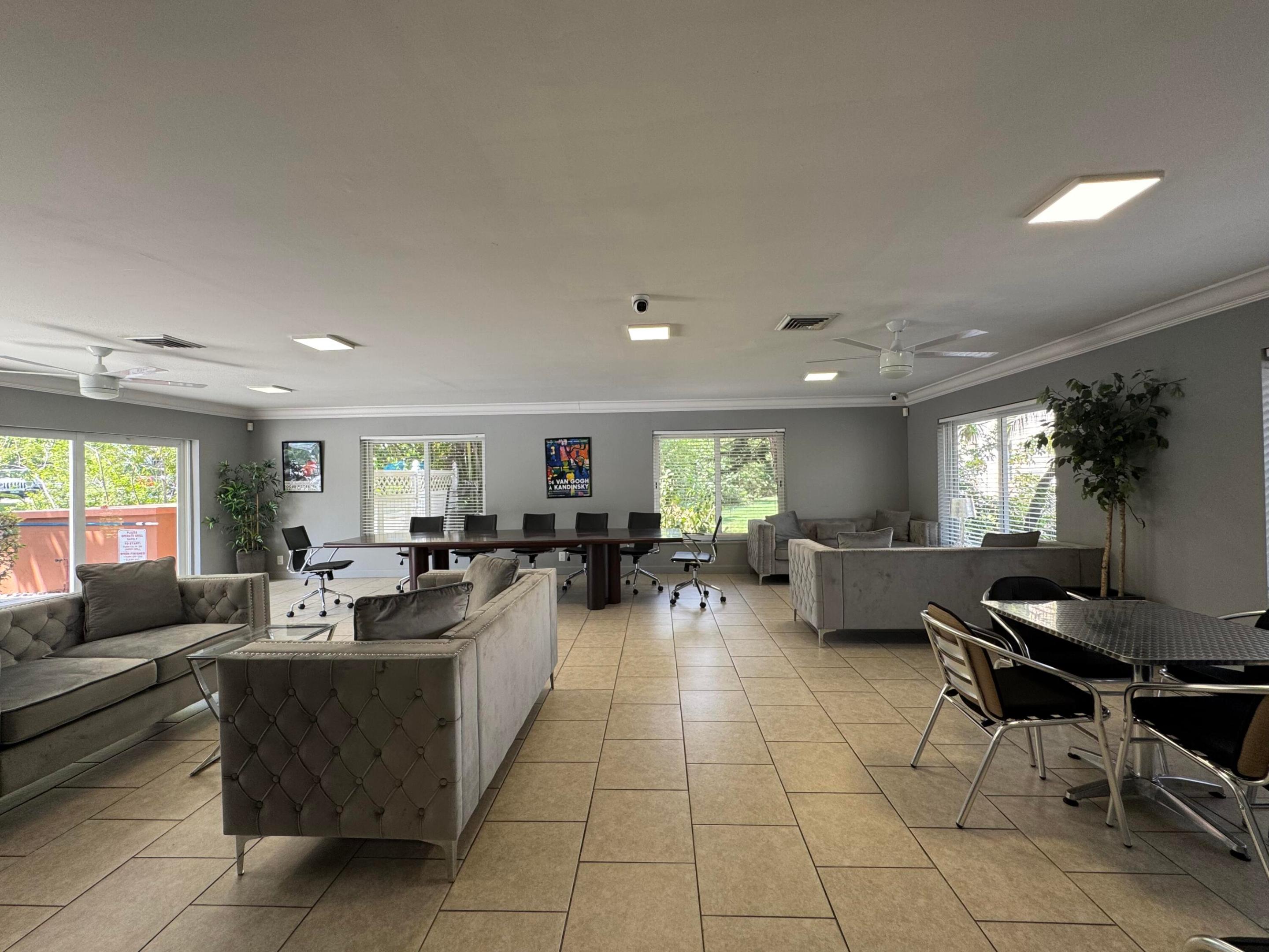 1920 NE 1st Terrace 118h