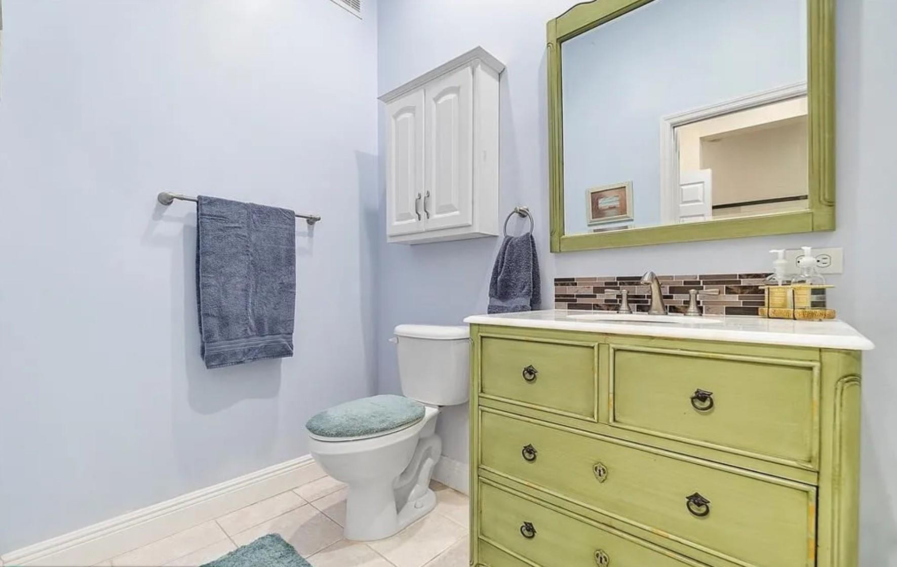 5784 NW 120th Avenue