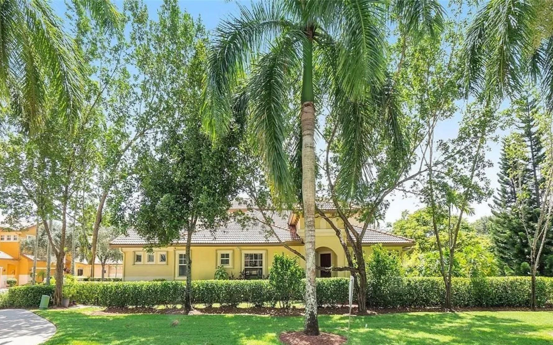 5784 NW 120th Avenue